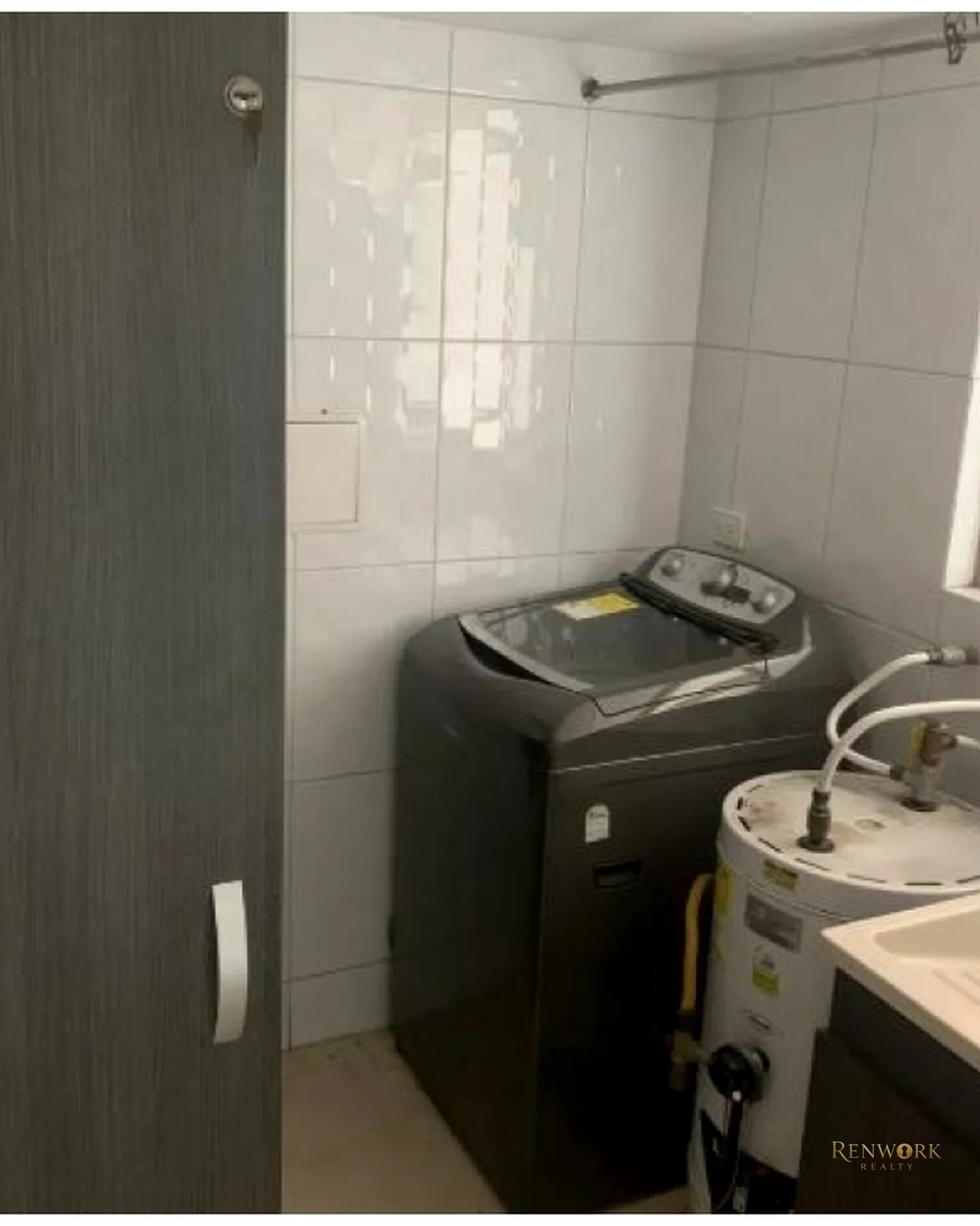 🔴APARTAMENTO PARA LA VENTA EN LAURELES · foto 4