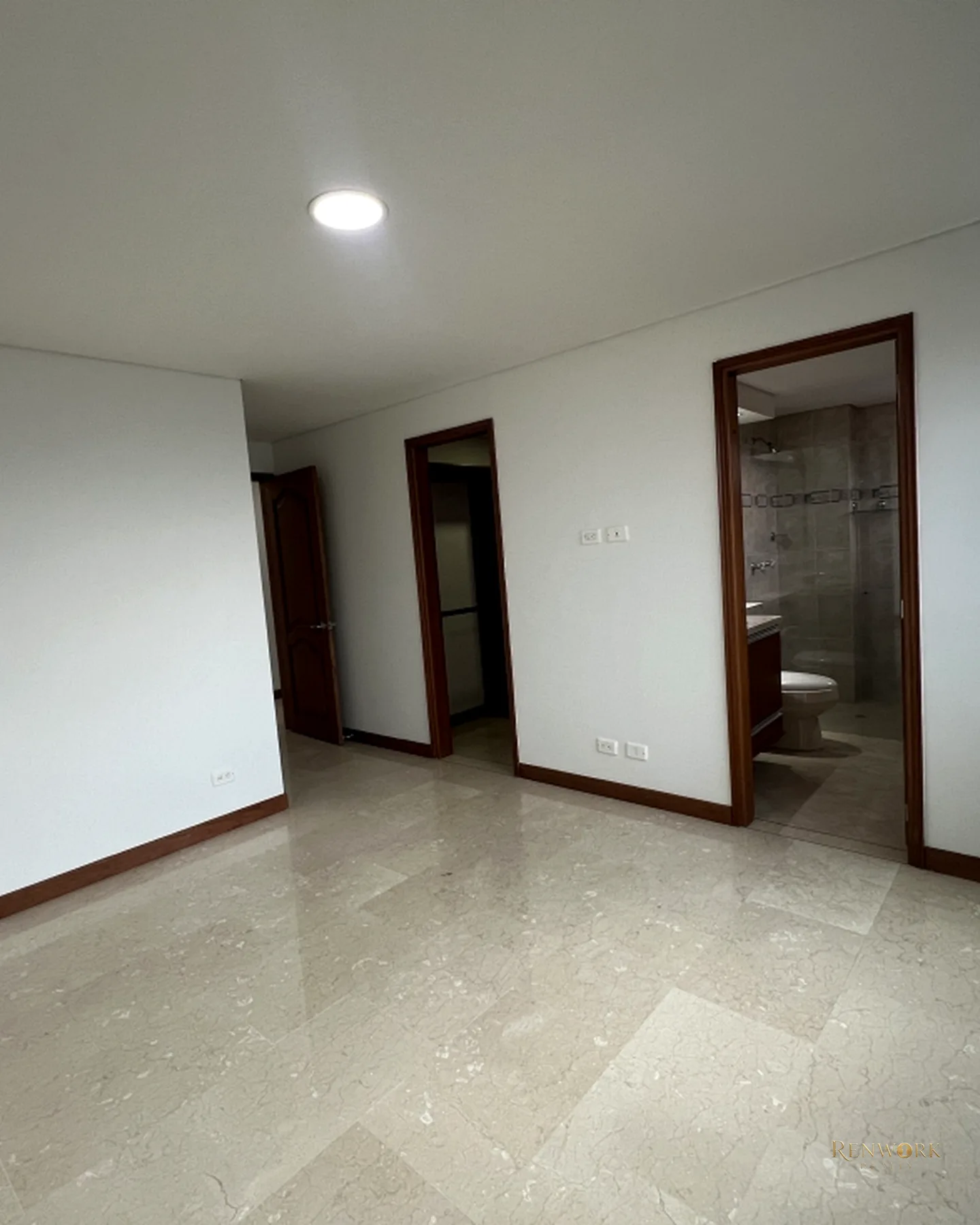APARTAMENTO PARA LA VENTA EN LAURELES, MEDELLÍN · foto 9