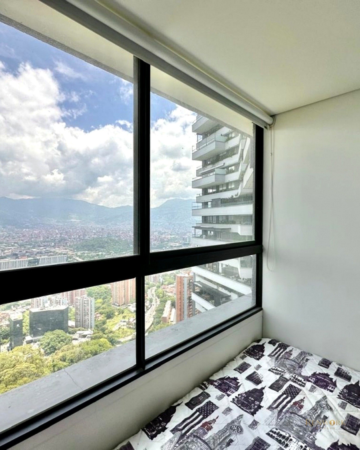 APARTAMENTO PARA LA VENTA EN PALMAS, PISO 22 · foto 15