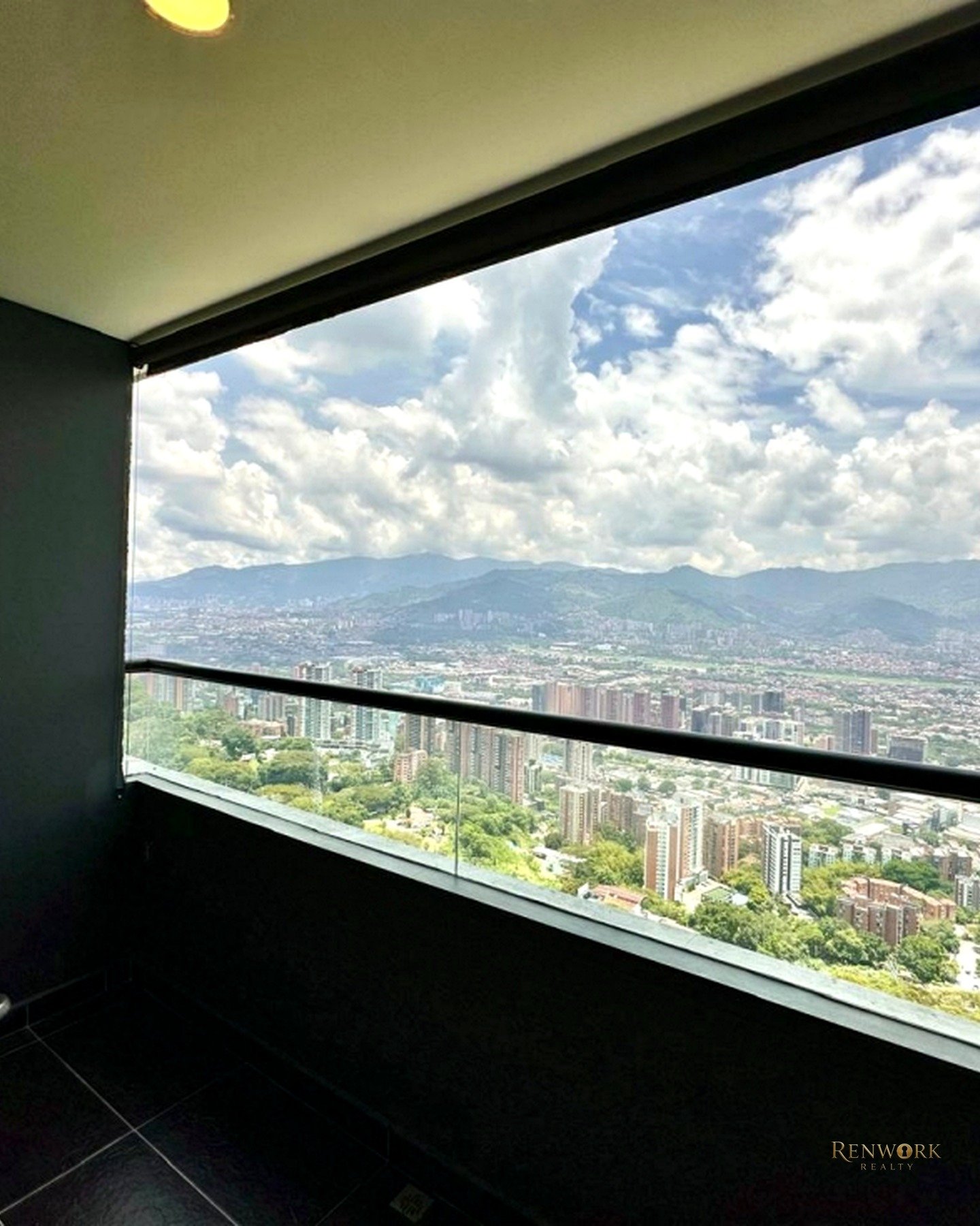 APARTAMENTO PARA LA VENTA EN PALMAS, PISO 22 · foto 14