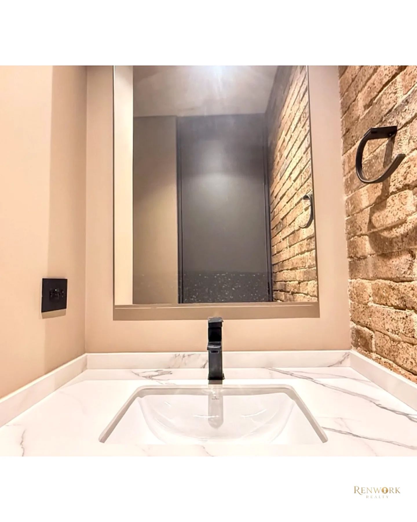 APARTAMENTO PARA LA VENTA EN PROVENZA, PISO 13 · foto 16
