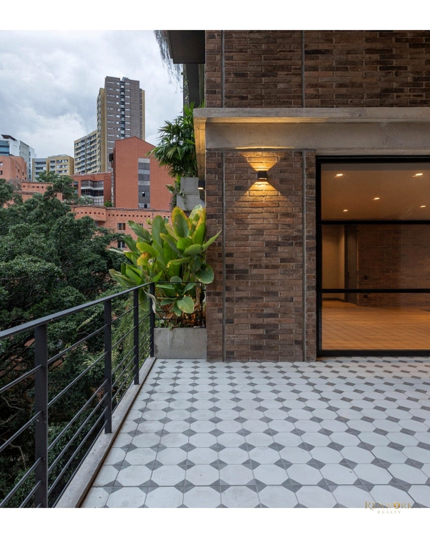 Vista de APARTAMENTO PARA LA VENTA EN PROVENZA, PISO 7