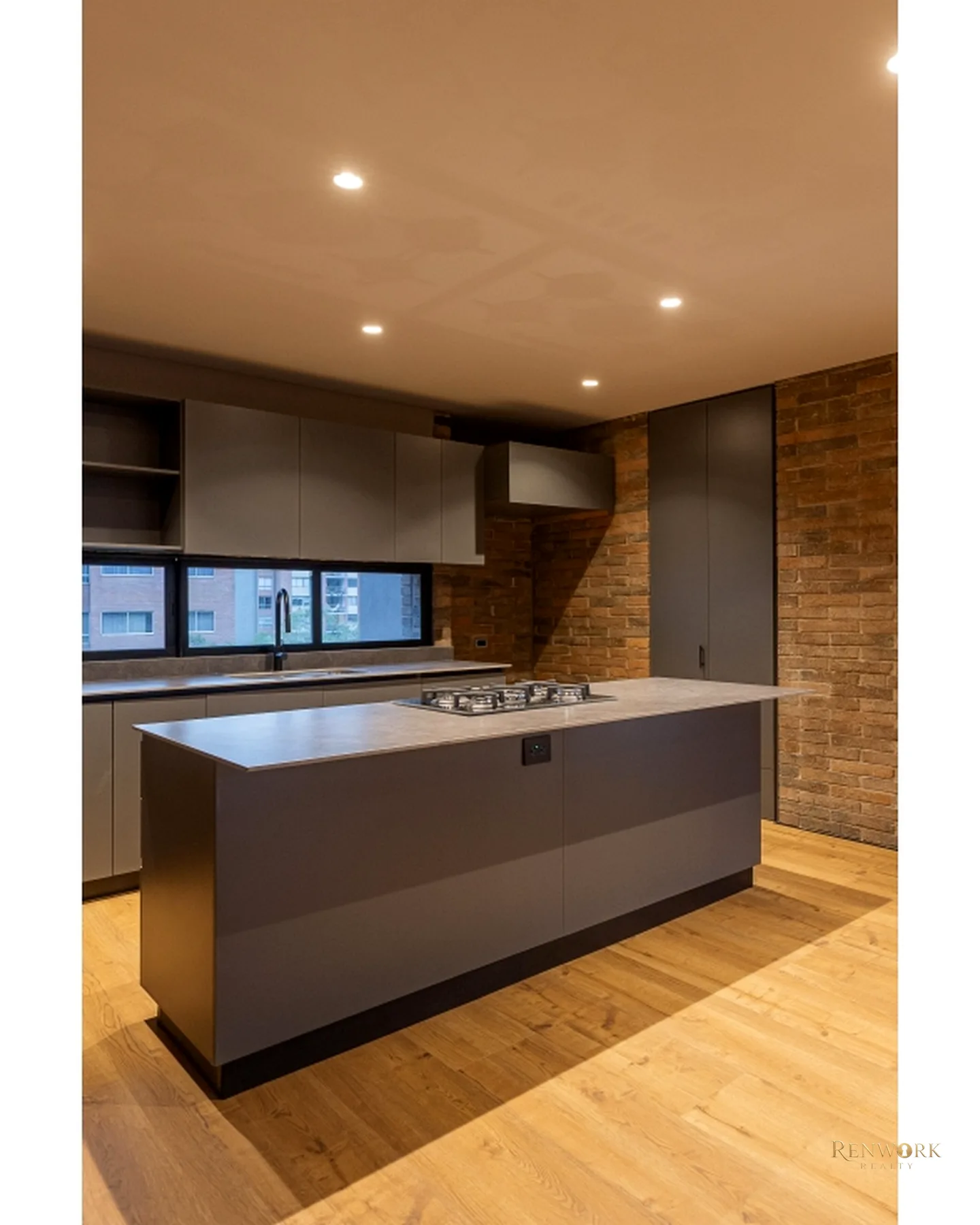 APARTAMENTO PARA LA VENTA EN PROVENZA, PISO 7 · foto 2