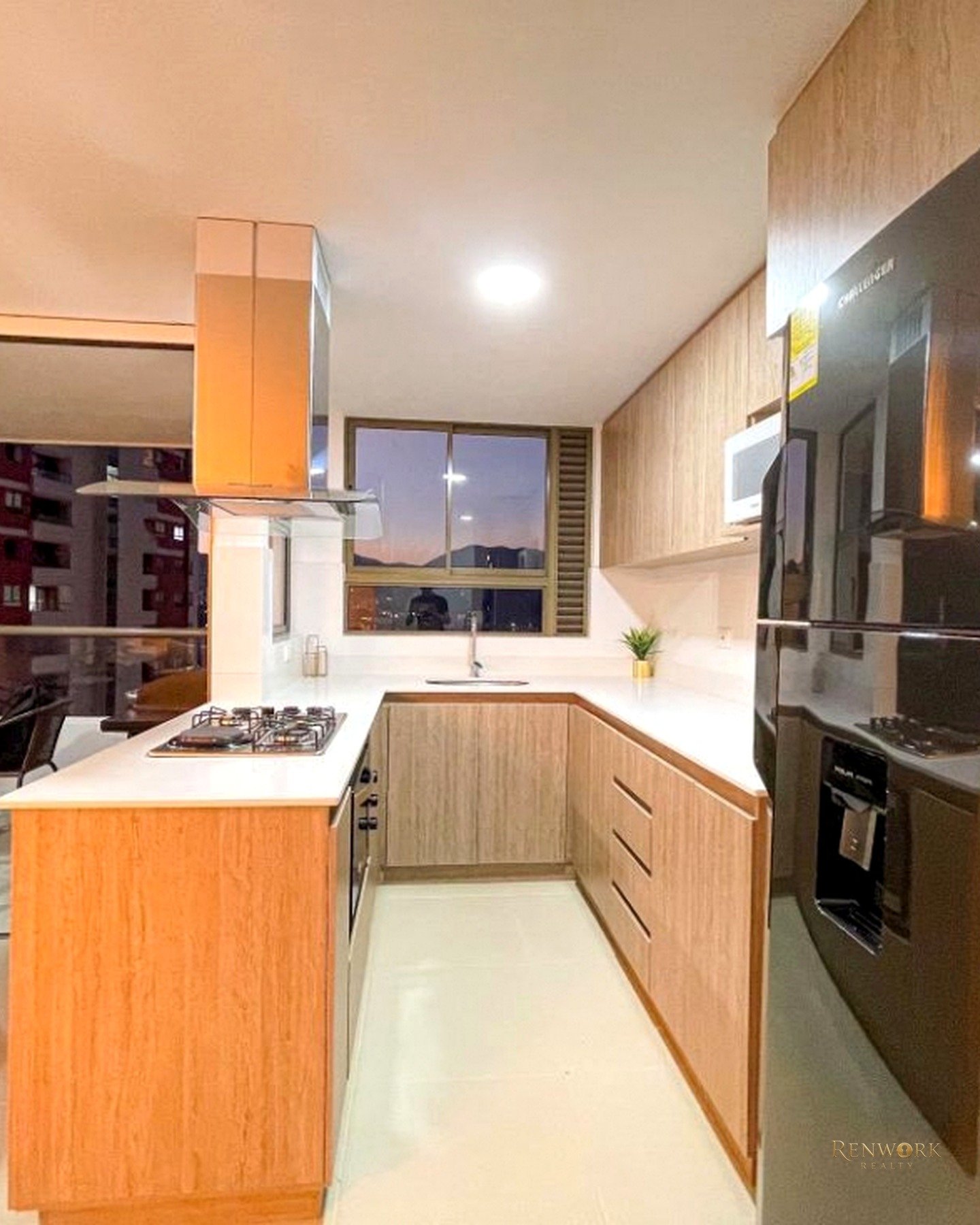 APARTAMENTO PARA LA VENTA EN SABANETA, PISO 15 · foto 14
