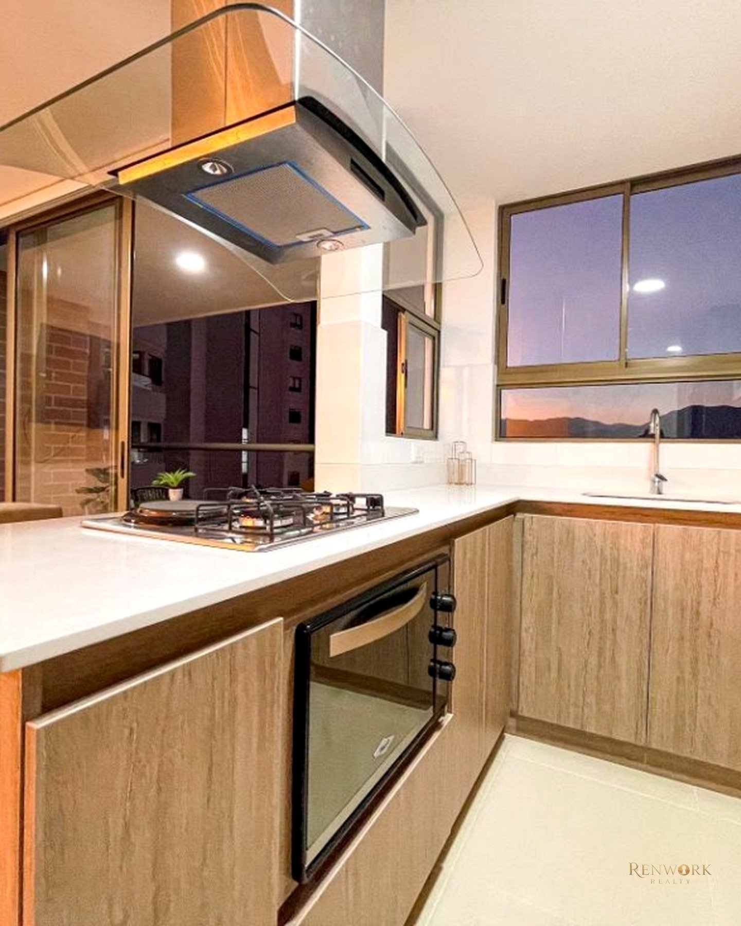 APARTAMENTO PARA LA VENTA EN SABANETA, PISO 15 · foto 16