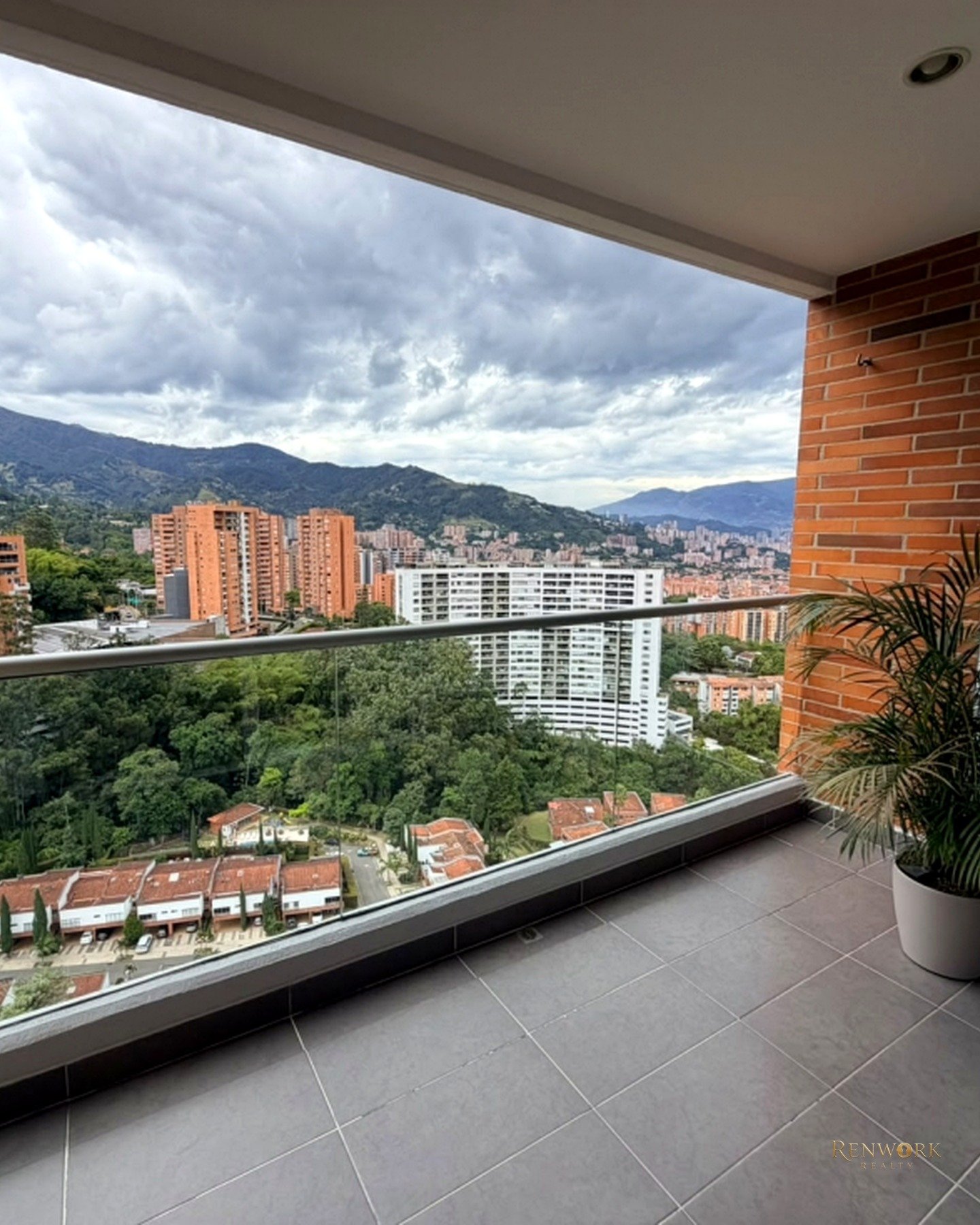 APARTAMENTO PARA LA VENTA EN SECTOR AVIGNON, ENVIGADO · foto 2