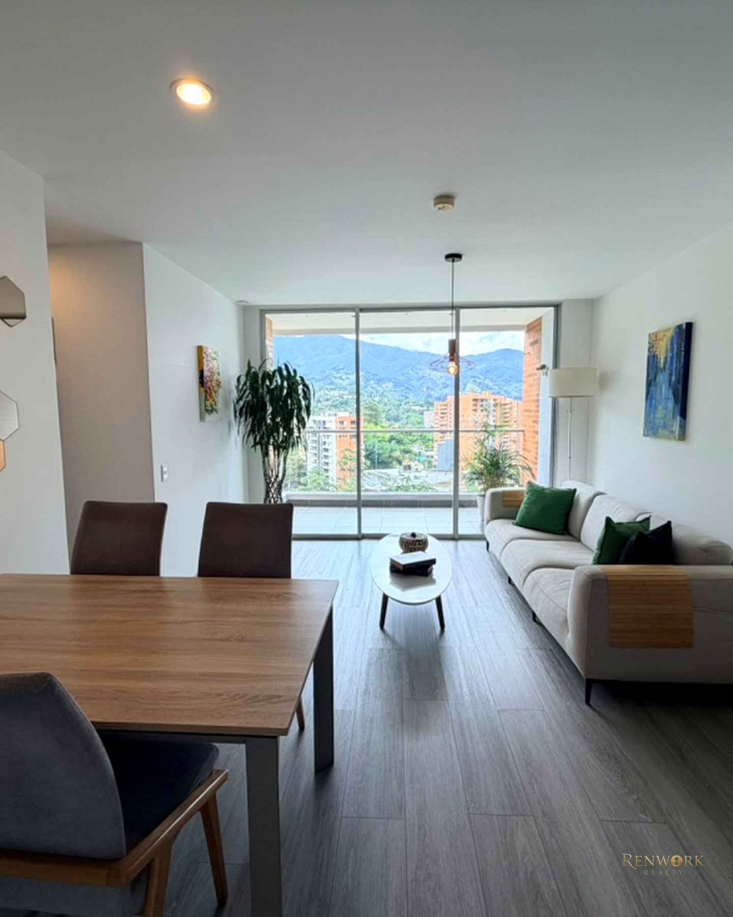 APARTAMENTO PARA LA VENTA EN SECTOR AVIGNON, ENVIGADO · foto 1