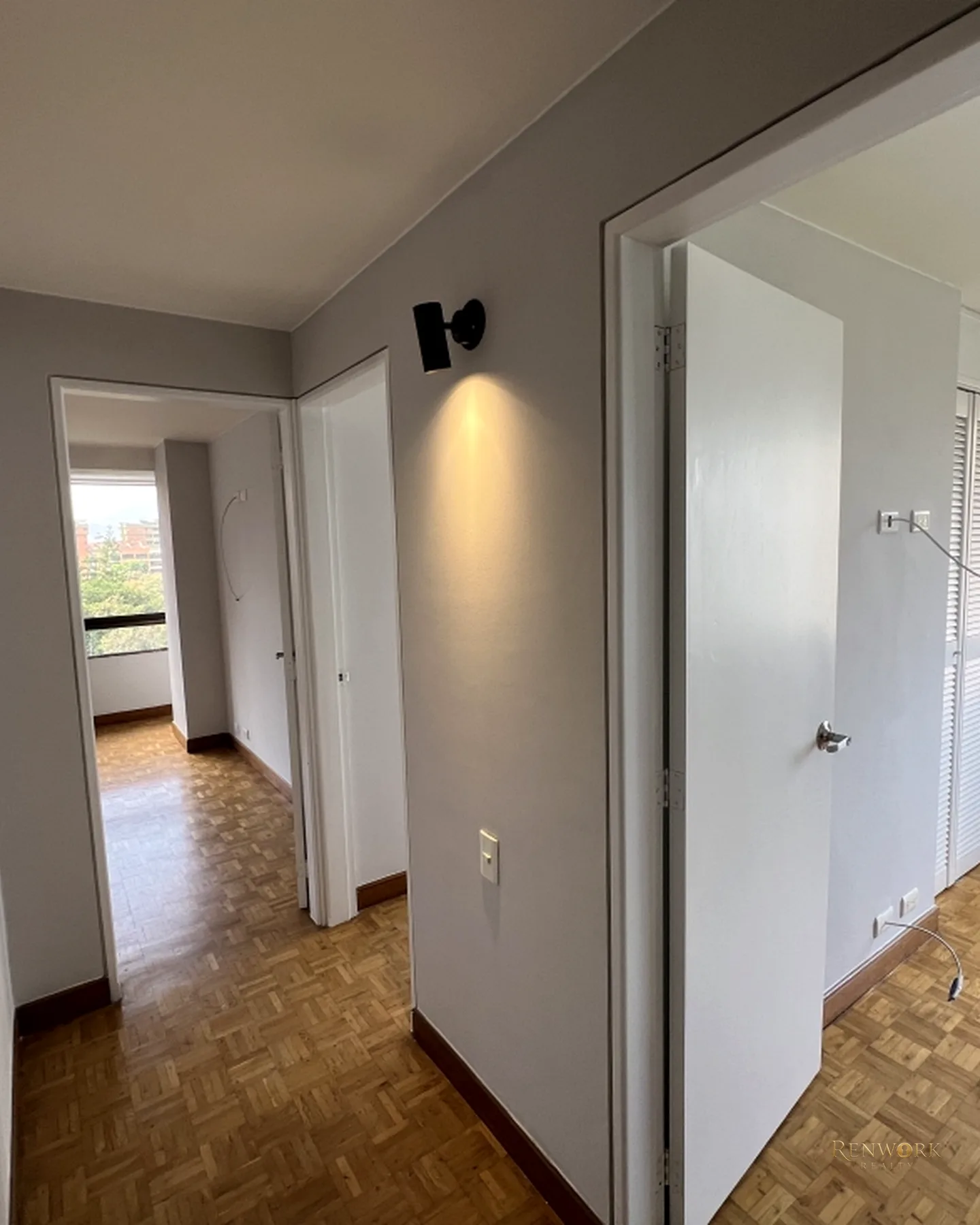 APARTAMENTO PARA LA VENTA MILLA DE ORO/PATIO BONITO, POBLADO · foto 7