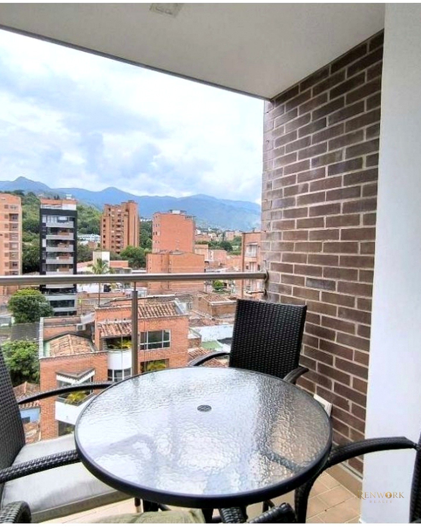Vista de APARTAMENTO PARA LA VENTA UBICADO EN LA CASTELLANA SECTOR LAURELES
