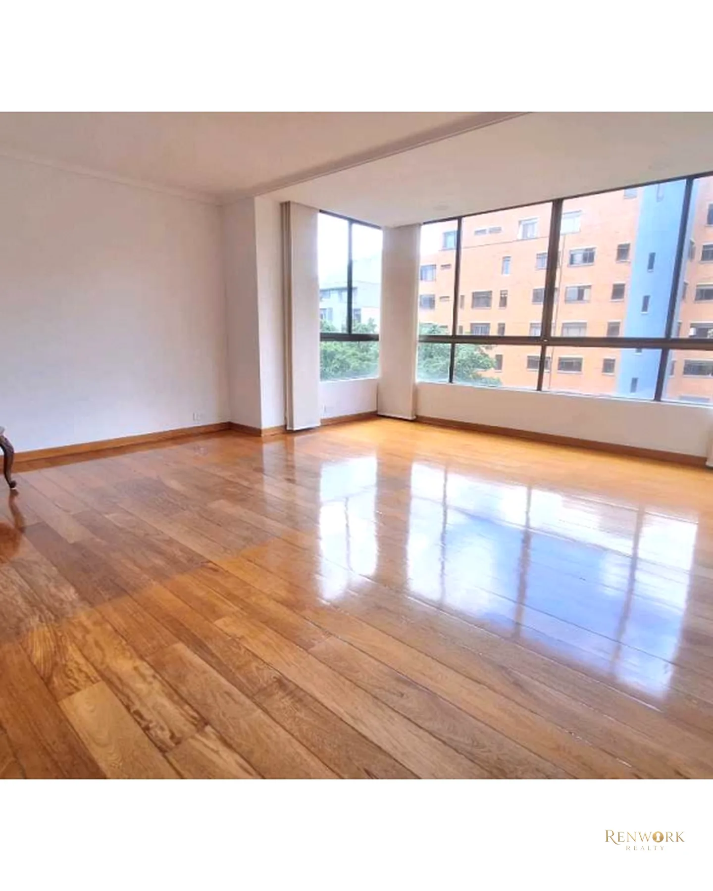 APARTAMENTO PARA VENTA, ALEJANDRIA, POBLADO · foto 2