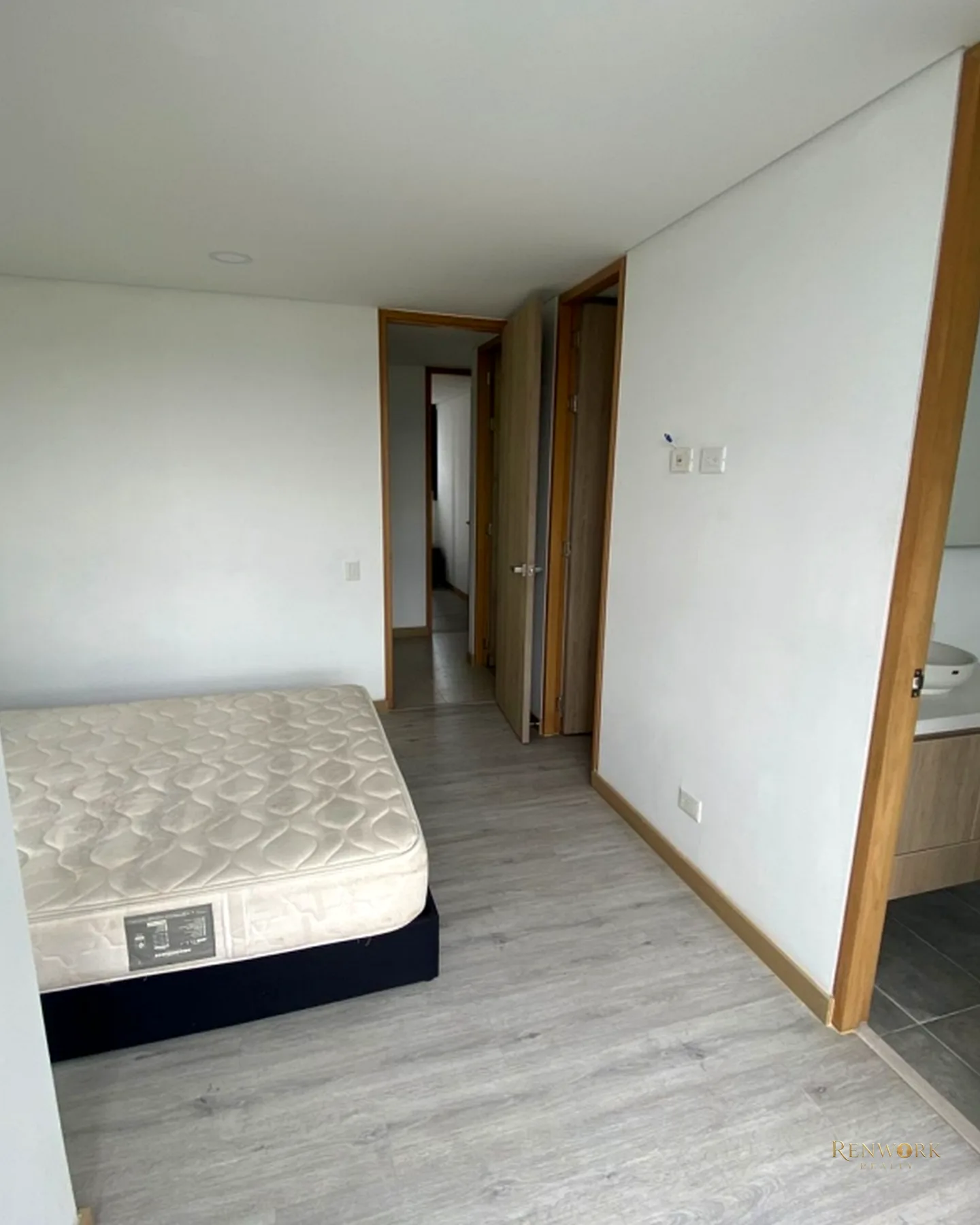 APARTAMENTO PARA VENTA EN LAS PALMAS MEDELLIN · foto 10