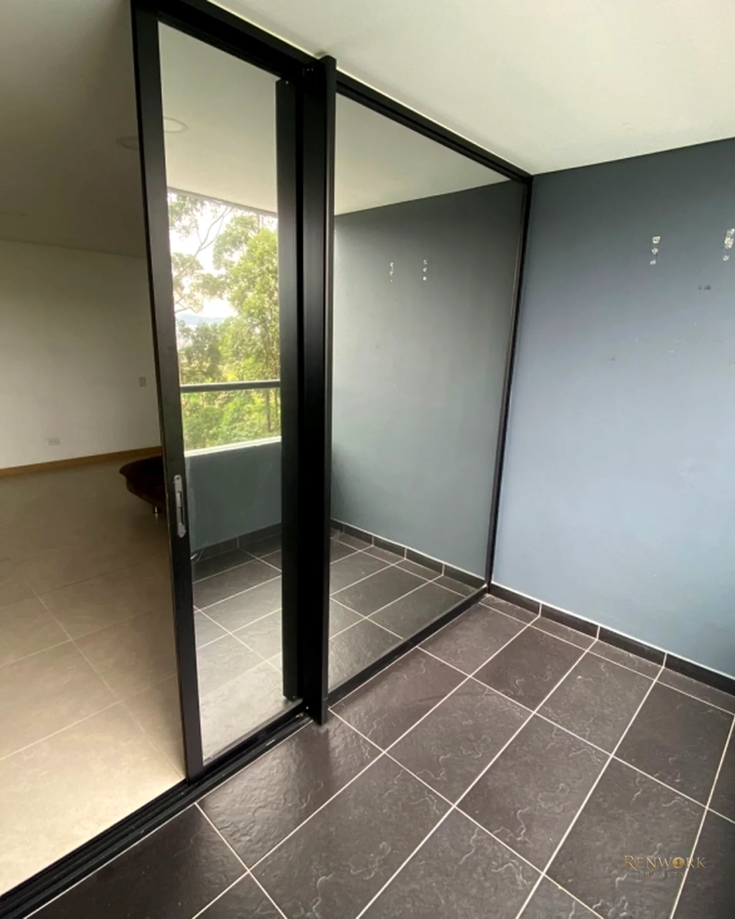 APARTAMENTO PARA VENTA EN LAS PALMAS MEDELLIN · foto 17