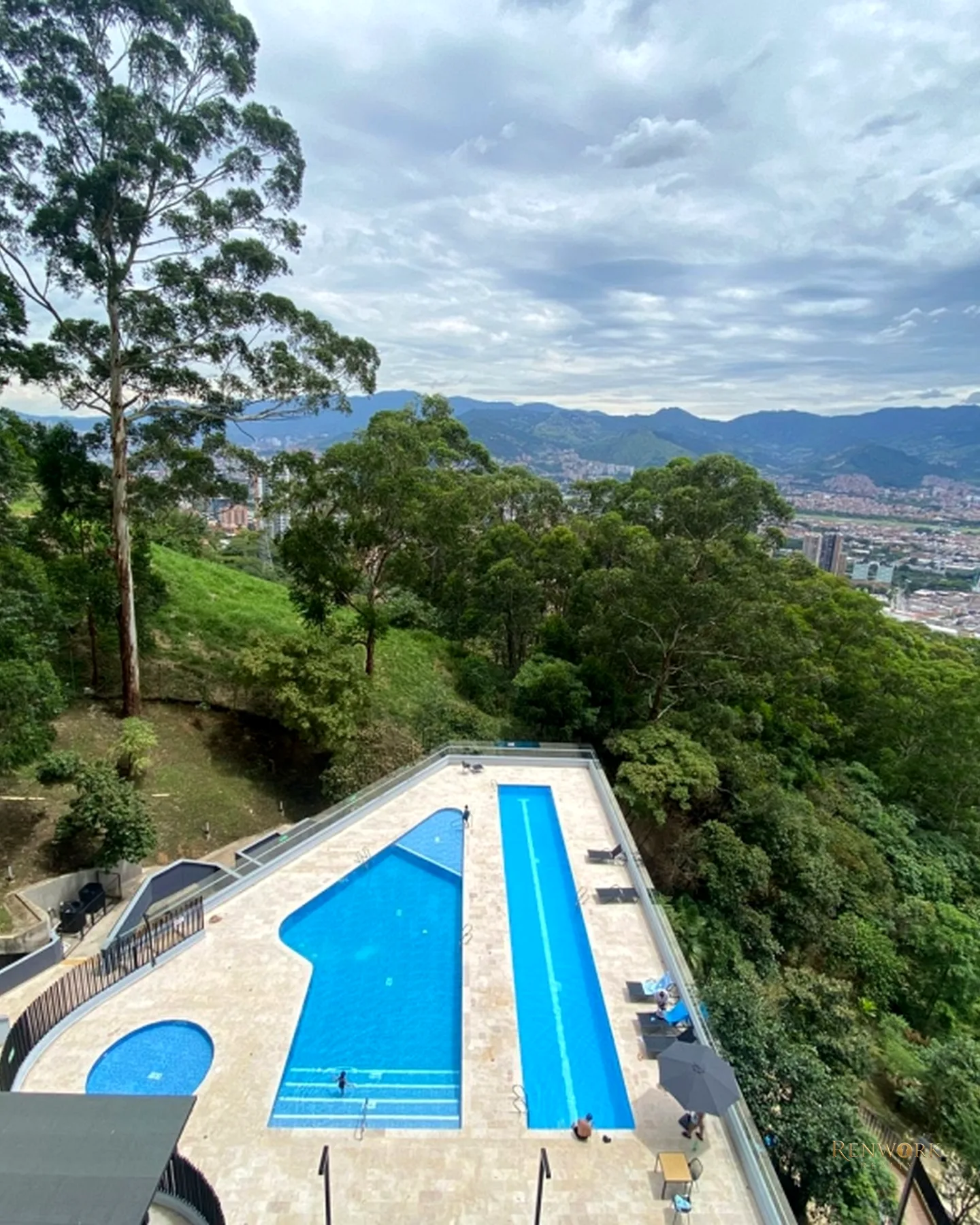 APARTAMENTO PARA VENTA EN LAS PALMAS MEDELLIN · foto 18