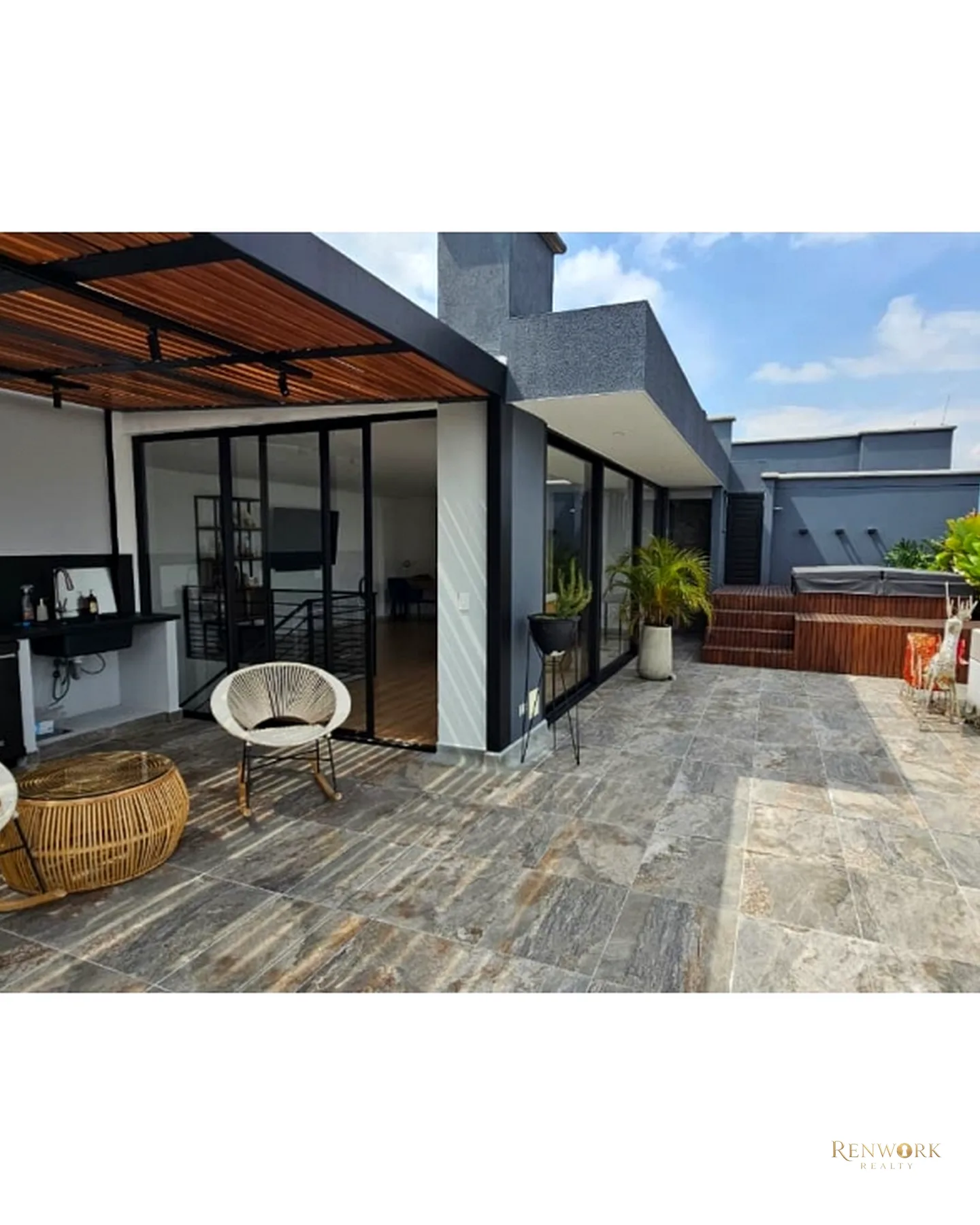 APARTAMENTO PENTHOUSE ENVIGADO LOMA DE LOS MESA · foto 16