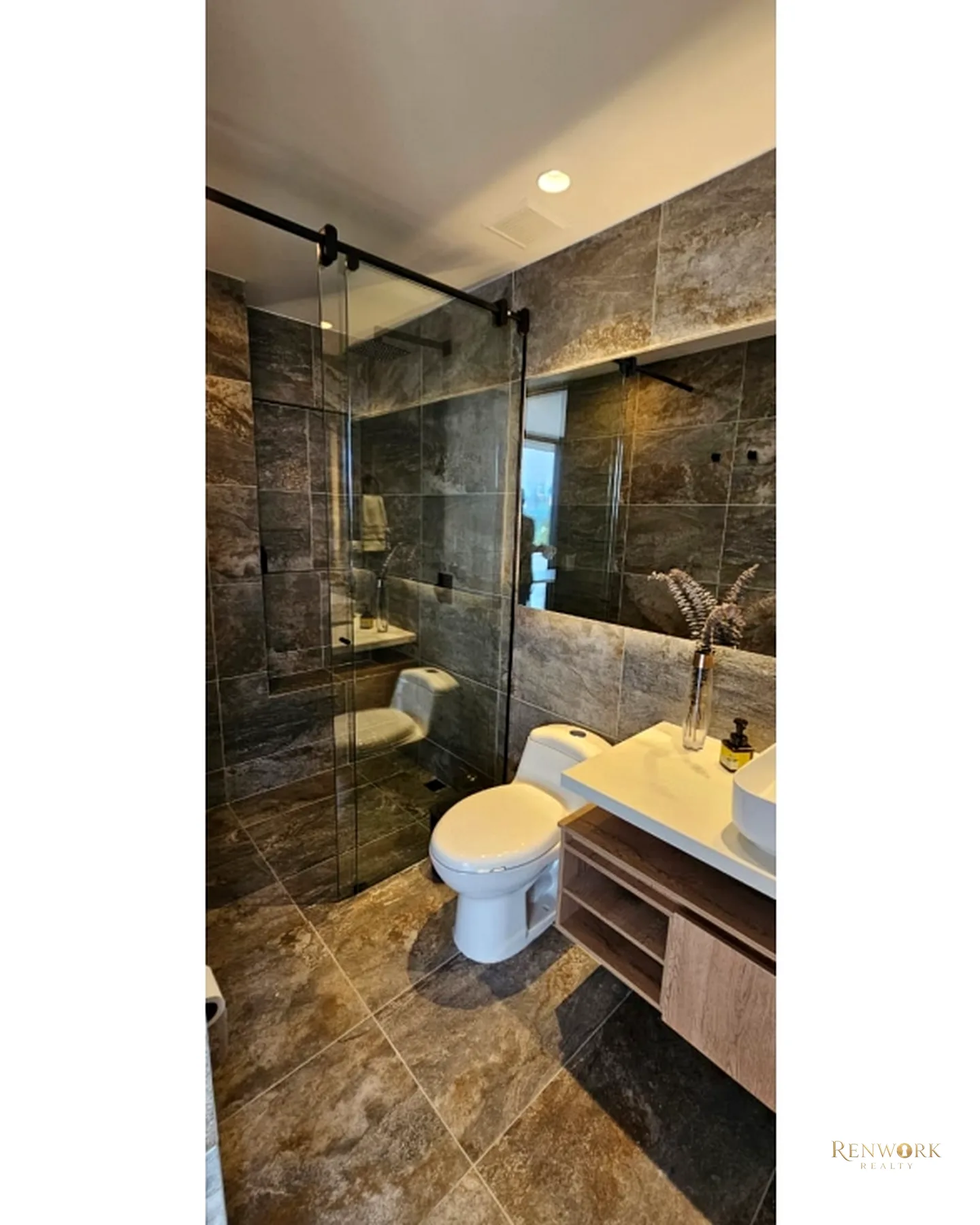 APARTAMENTO PENTHOUSE ENVIGADO LOMA DE LOS MESA · foto 10