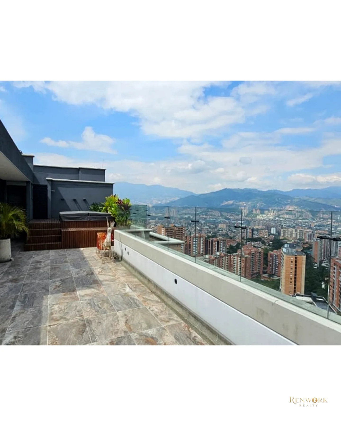 APARTAMENTO PENTHOUSE ENVIGADO LOMA DE LOS MESA · foto 15