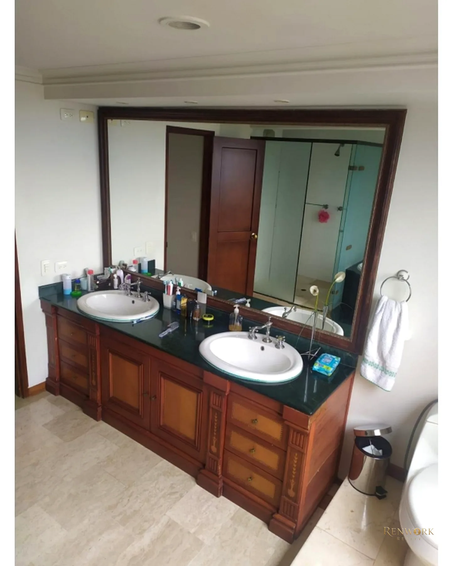 APARTAMENTO PH DUPLEX MEDELLIN VISTA AL SUR PISO ALTO SECTOR BALSOS · foto 7