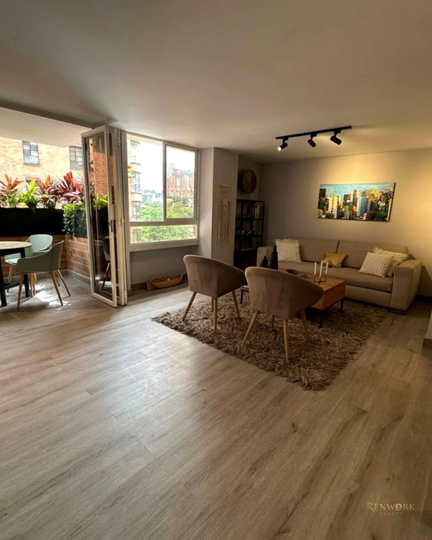 APARTAMENTO POBLADO CERCA A LA MILLA DE ORO · foto 2