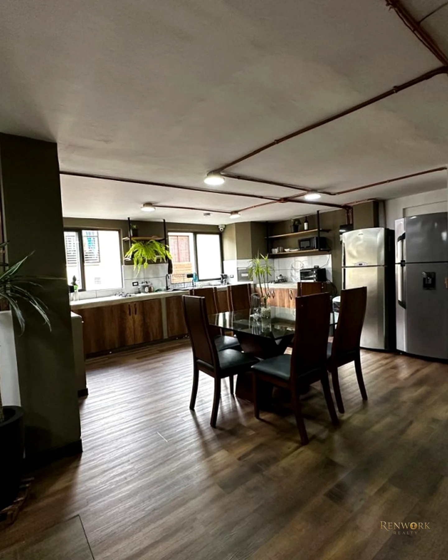 APARTAMENTO POBLADO LA AGUACATALA CERCA A EAFIT PARA RENTAS CORTAS · foto 5