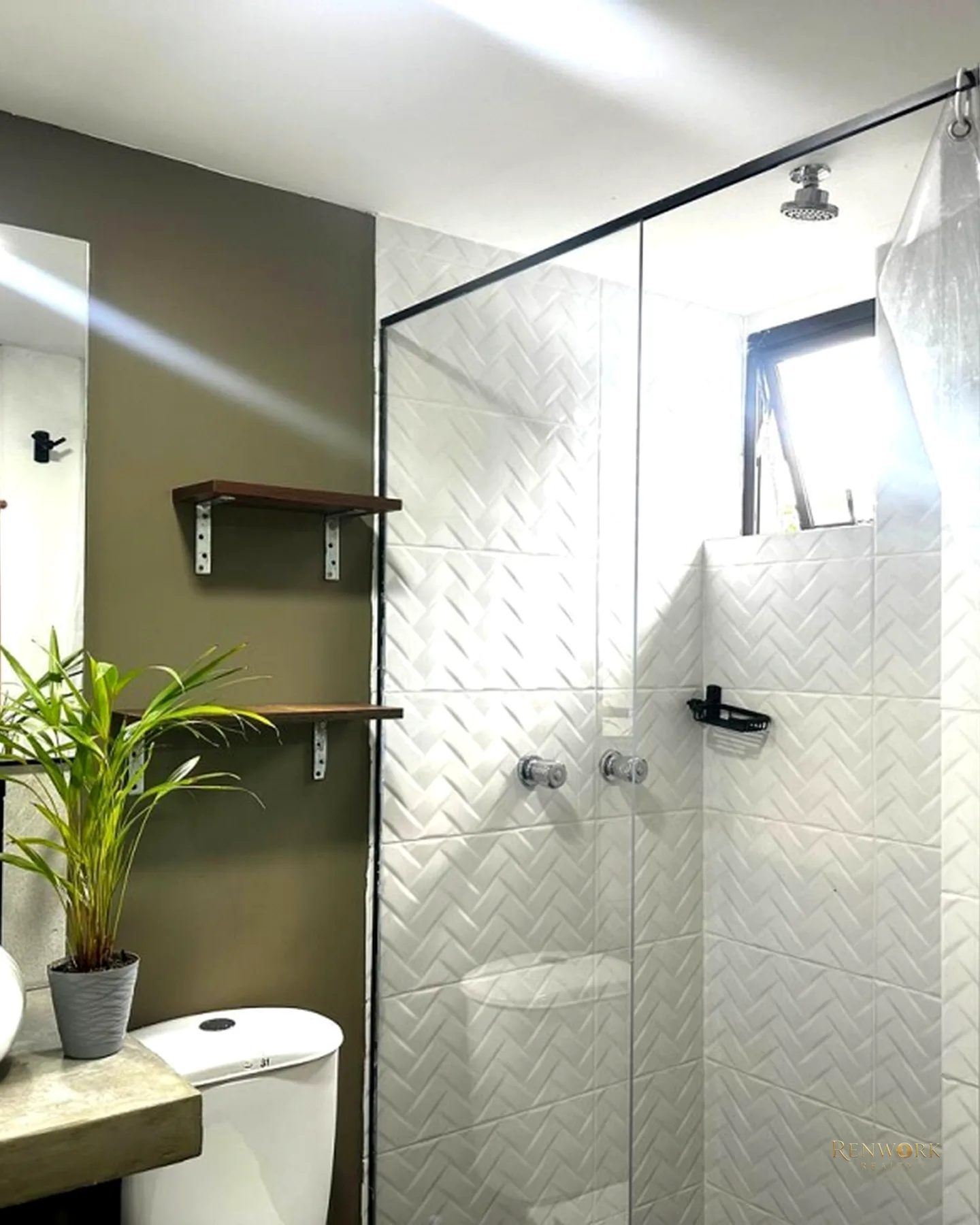 APARTAMENTO POBLADO LA AGUACATALA CERCA A EAFIT PARA RENTAS CORTAS · foto 13