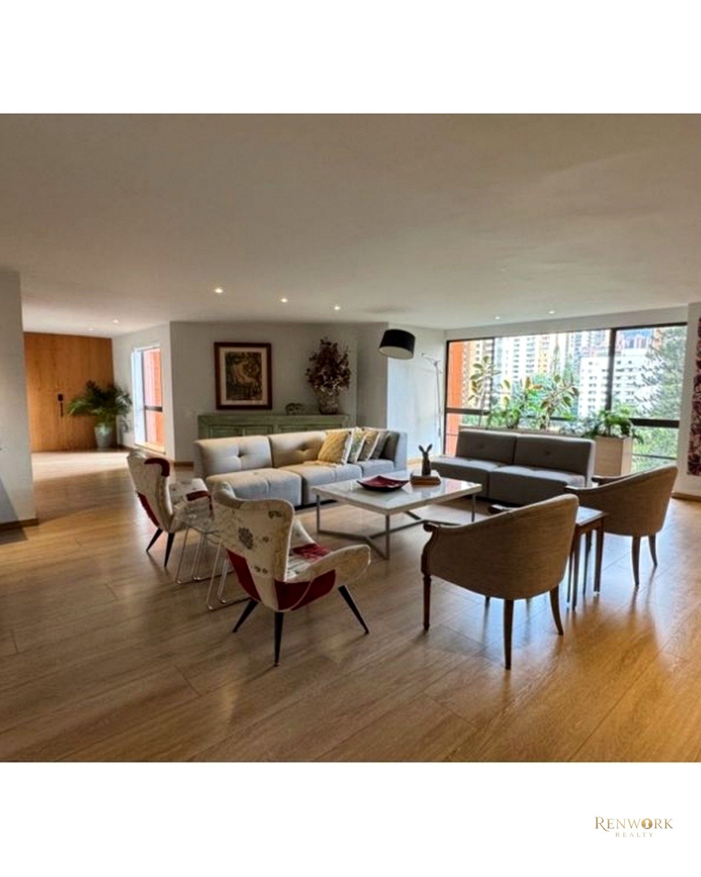 Vista de APARTAMENTO REMODELADO EN VENTA, SECTOR CASTROPOL, POBLADO