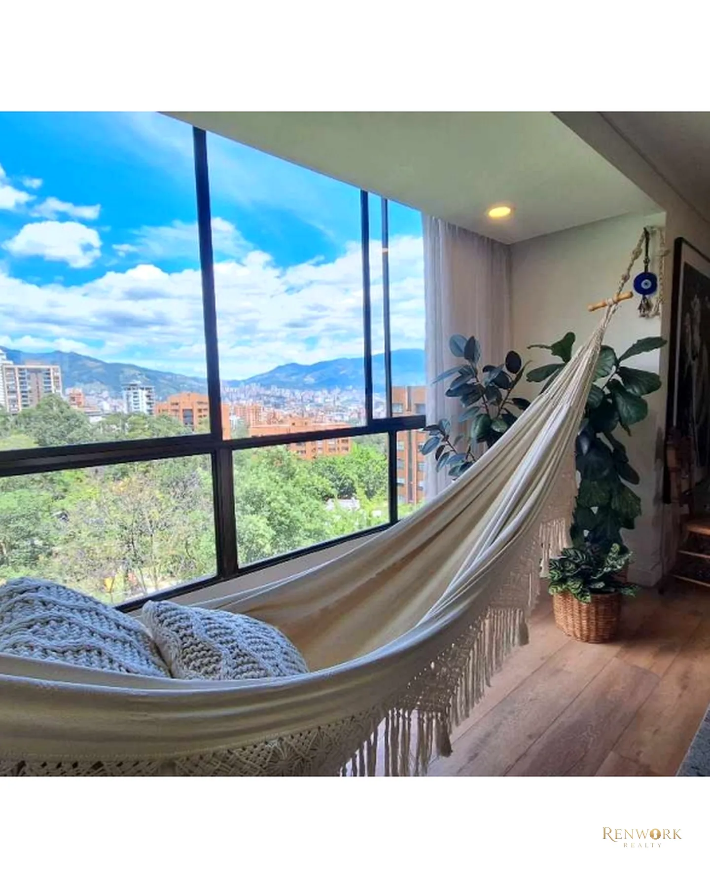 APARTAMENTO REMODELADO PARA LA VENTA, SECTOR SAN MICHEL, POBLADO. · foto 3
