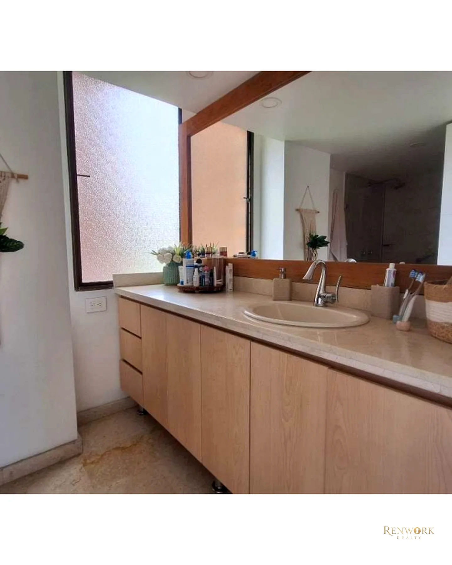APARTAMENTO REMODELADO PARA LA VENTA, SECTOR SAN MICHEL, POBLADO. · foto 18