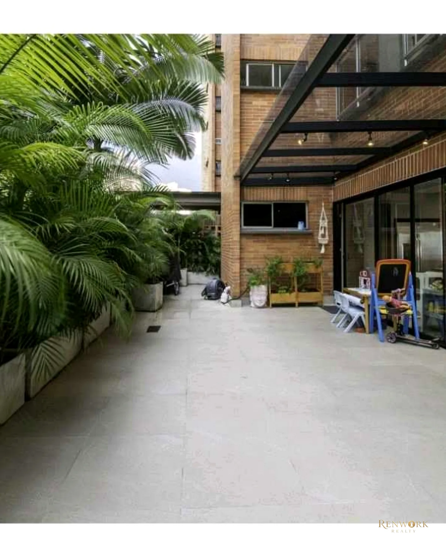 APARTAMENTO REMODELADO SITUADO EN LA TRASVERSAL SUPERIOR · foto 6