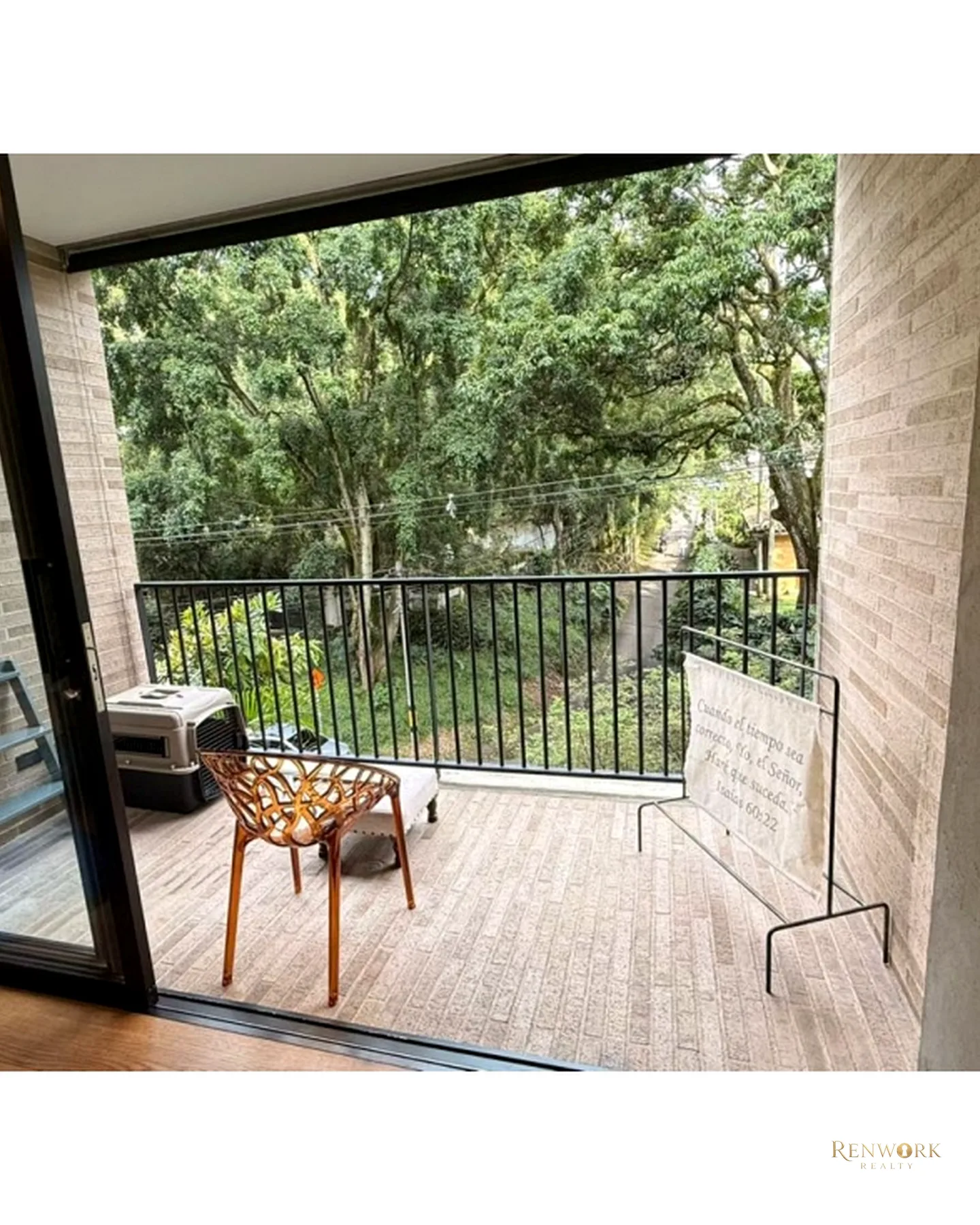 APARTAMENTO SECTOR EL CAMPESTRE EN POBLADO  ESTILO SEMI INDUSTRIAL · foto 4