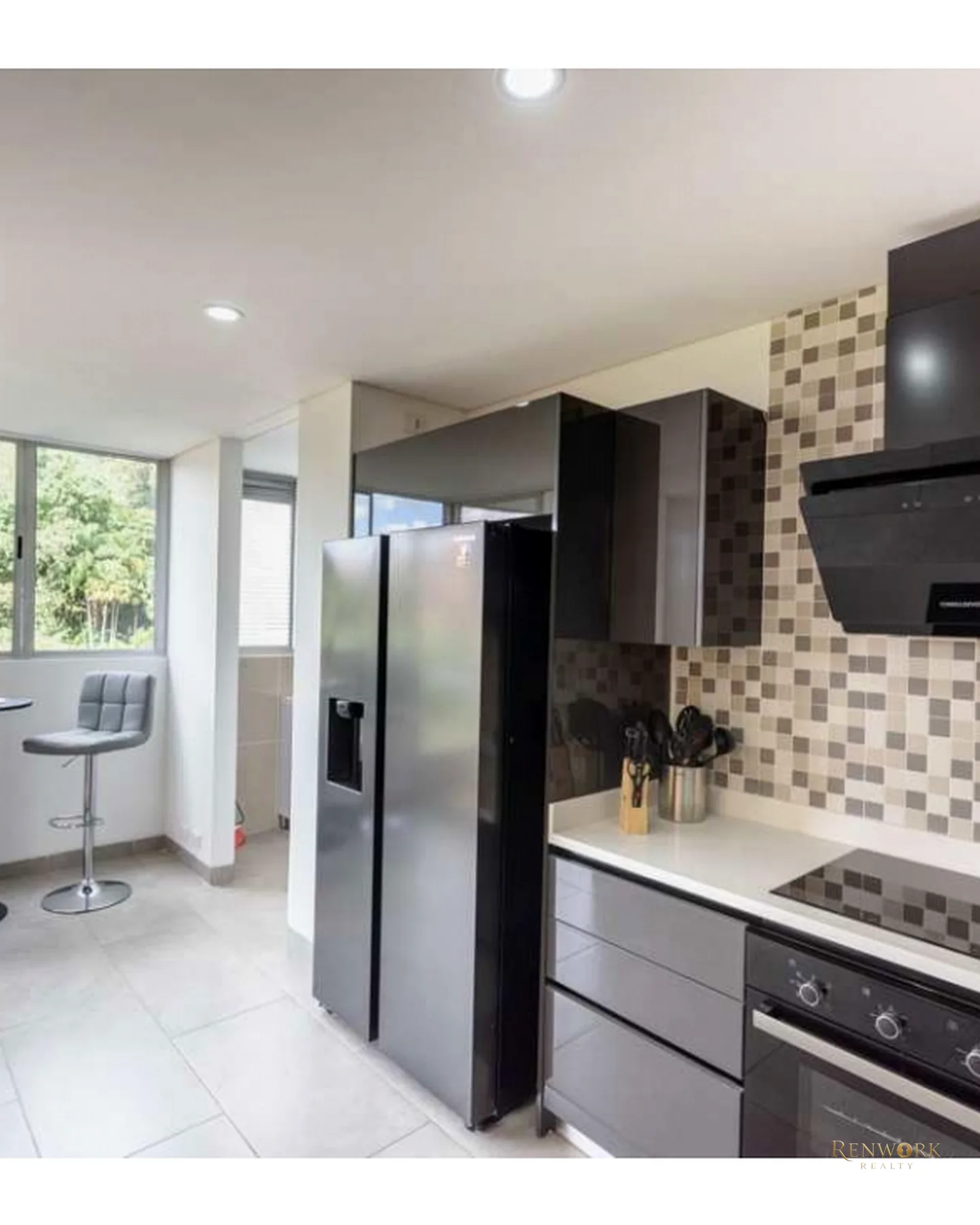 APARTAMENTO SECTOR TESORO ARRIBA DE LA CLINICA DEL ROSARIO · foto 5