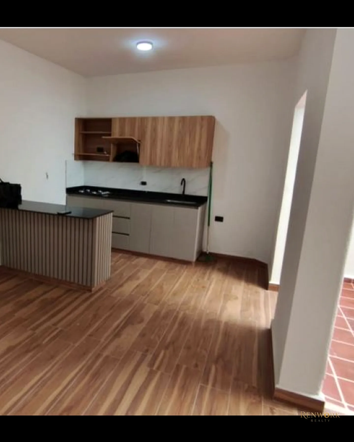 APARTAMENTO TIPO CASA EN VENTA LAURELES SANTA TERESITA · foto 3