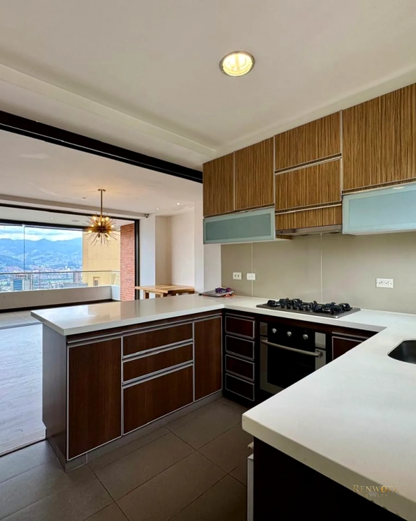 APARTAMENTO ULTIMO PISO CERCA AL INTER · foto 9