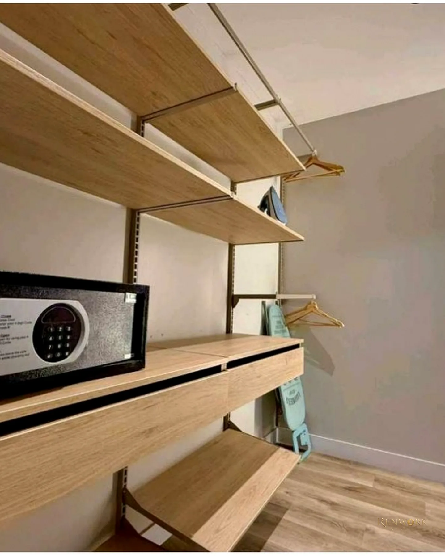 APARTASUITE AIRBNB EN EL POBLADO · foto 20