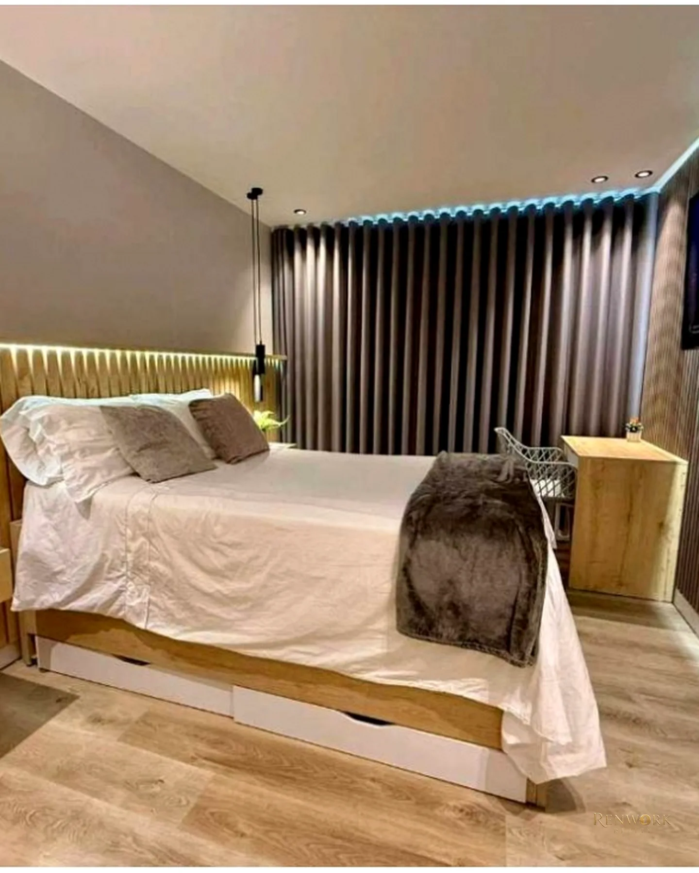 APARTASUITE AIRBNB EN EL POBLADO · foto 17