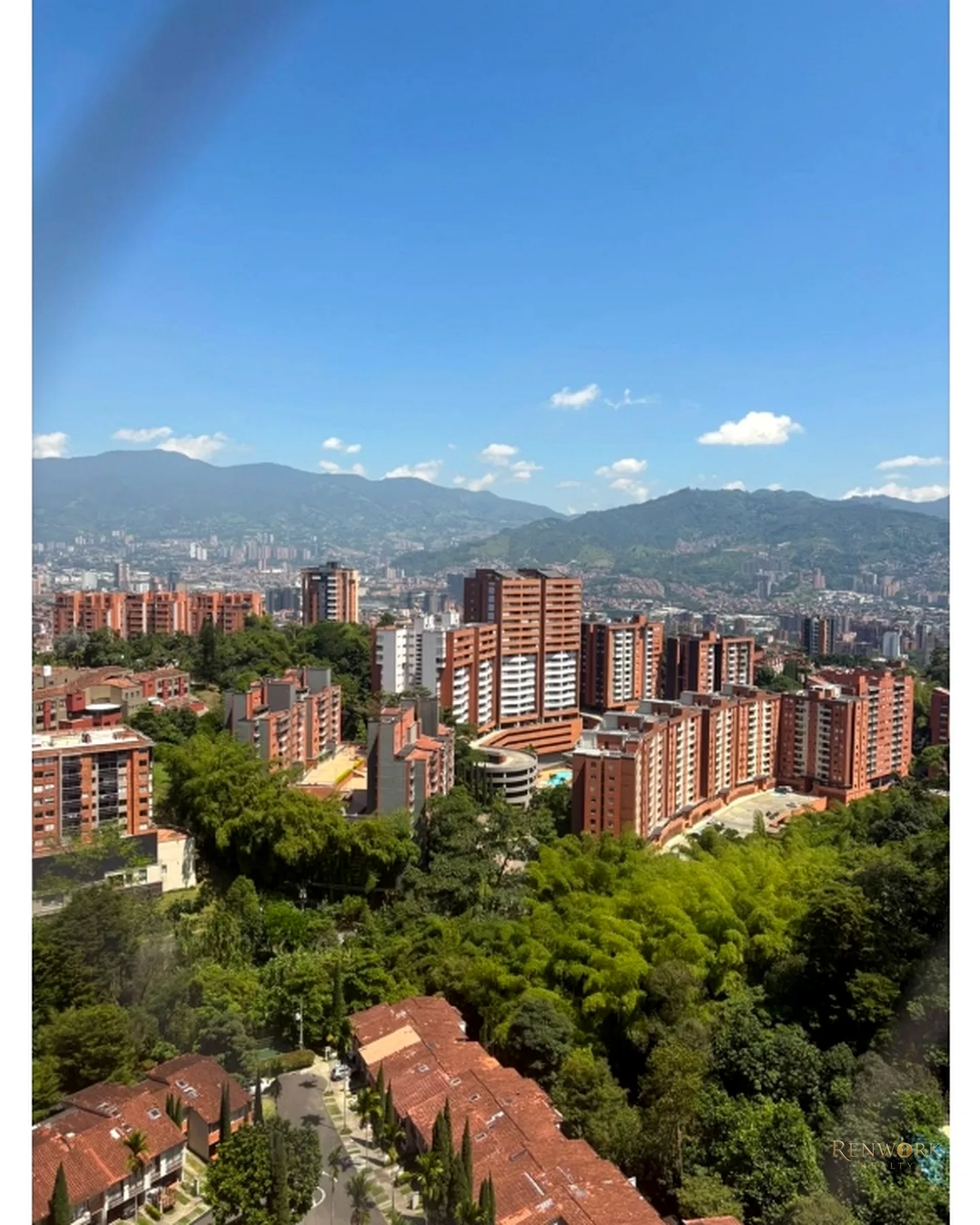 APTO ENVIGADO/ LOS MESA 123MT2-3 ALCOBAS-3.5 BAÑOS-UNIDAD COMPLETA · foto 19
