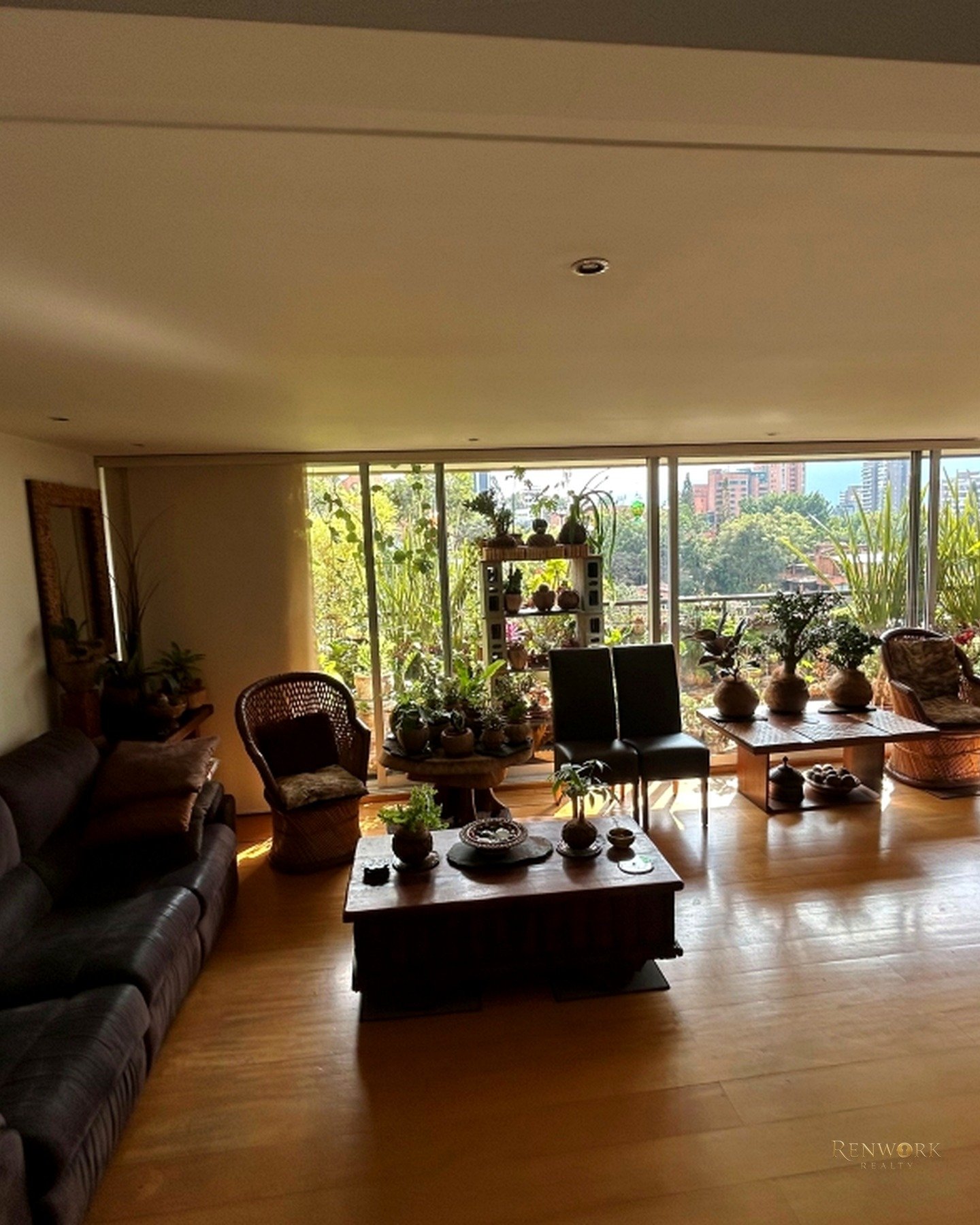 [BV] APARTAMENTO DÚPLEX SECTOR EL TESORO, EL POBLADO, MEDELLÍN · foto 5