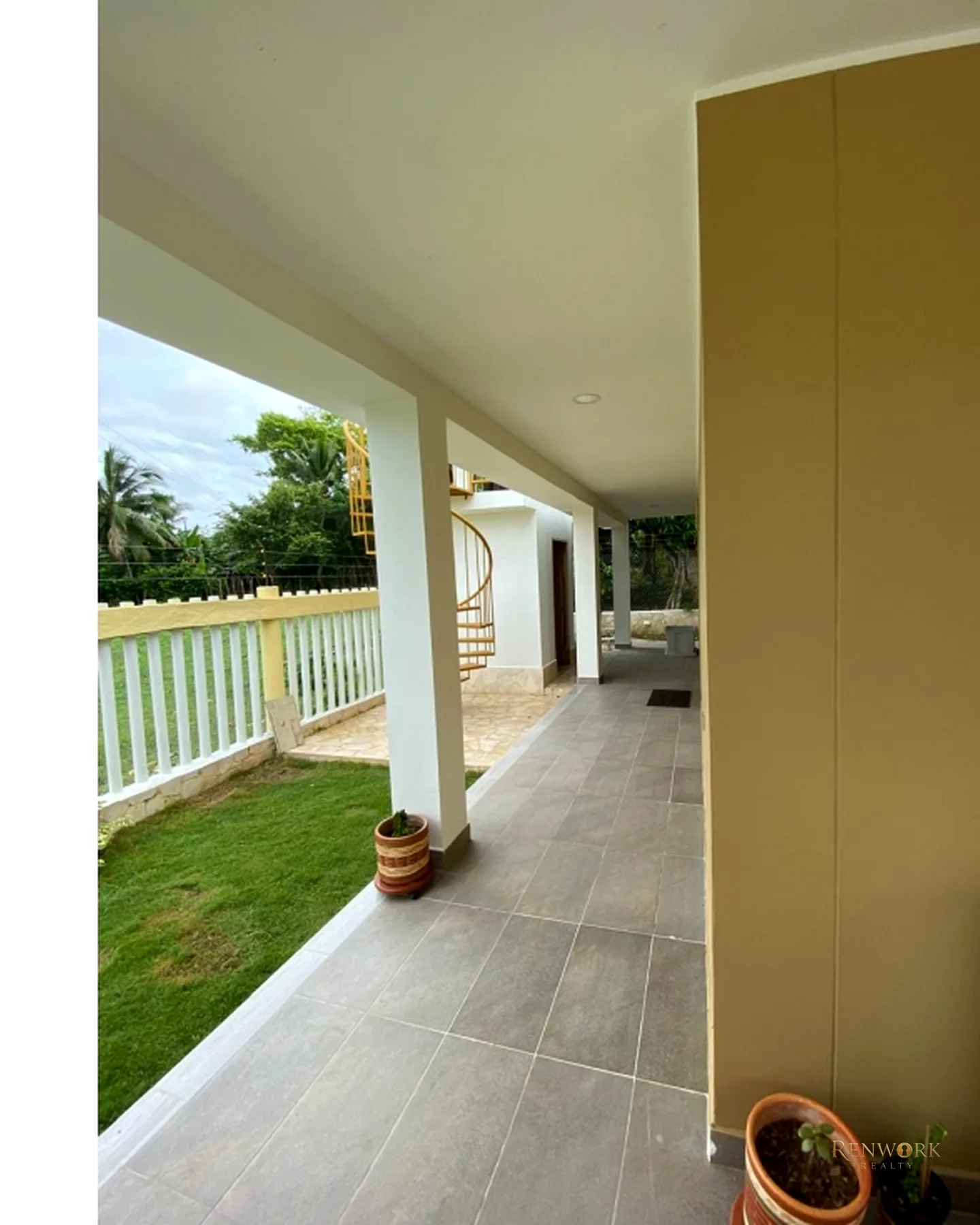 CABAÑA EN VENTA CON PISCINA PRIVADA A PUERTA CERRADA EN COVEÑAS · foto 18