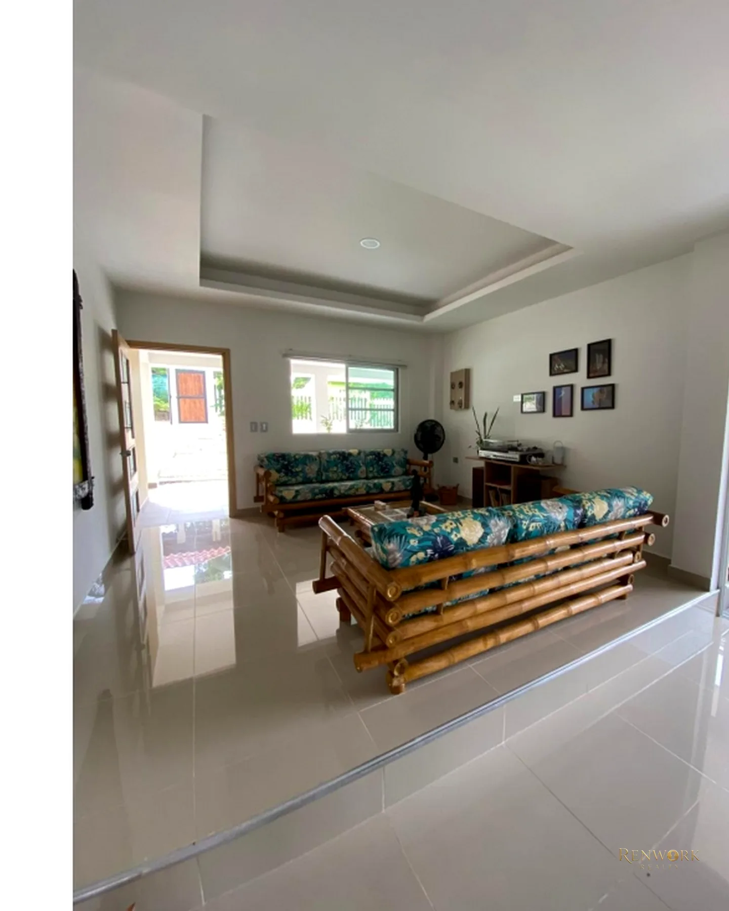 CABAÑA EN VENTA CON PISCINA PRIVADA A PUERTA CERRADA EN COVEÑAS · foto 1