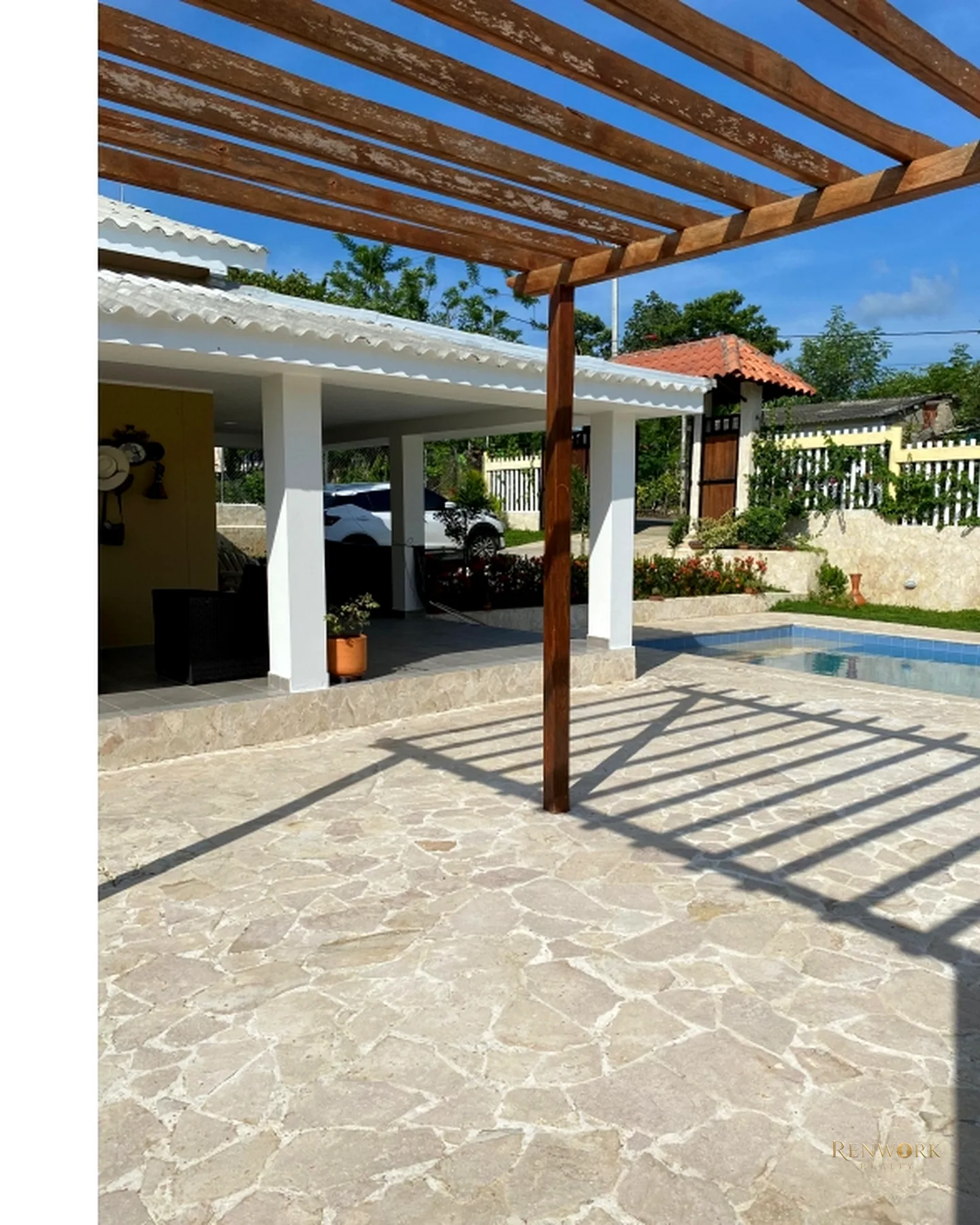 CABAÑA EN VENTA CON PISCINA PRIVADA A PUERTA CERRADA EN COVEÑAS · foto 17