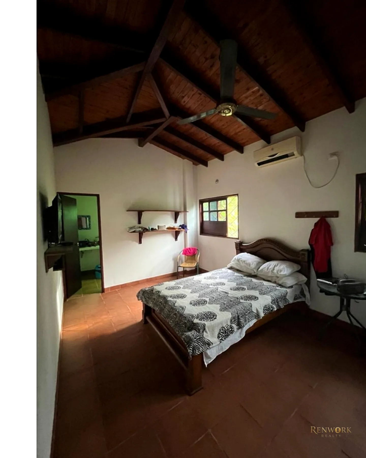CABAÑA TOLU, EN VENTA. 120 M2. CERCANA AL MAR. · foto 8