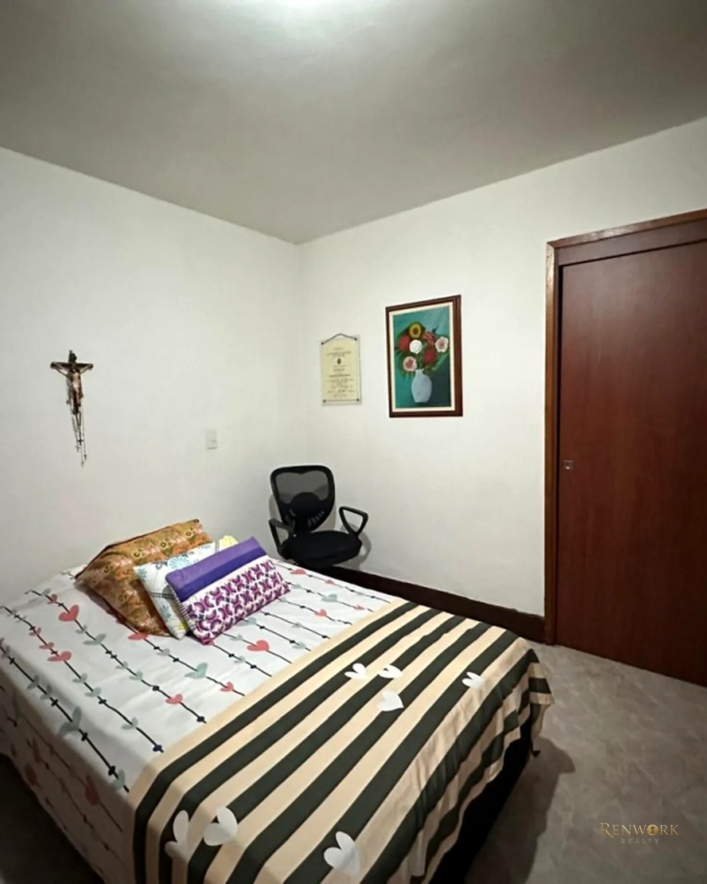 CASA BIFAMILIAR EN VENTA - LAURELES, MEDELLÍN. BAJO DE PRECIO · foto 11