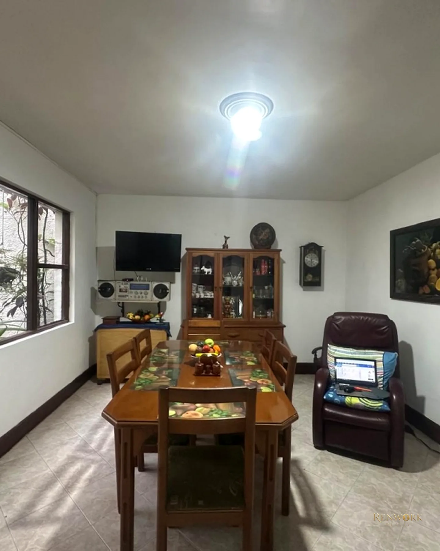 CASA BIFAMILIAR EN VENTA - LAURELES, MEDELLÍN. BAJO DE PRECIO · foto 3