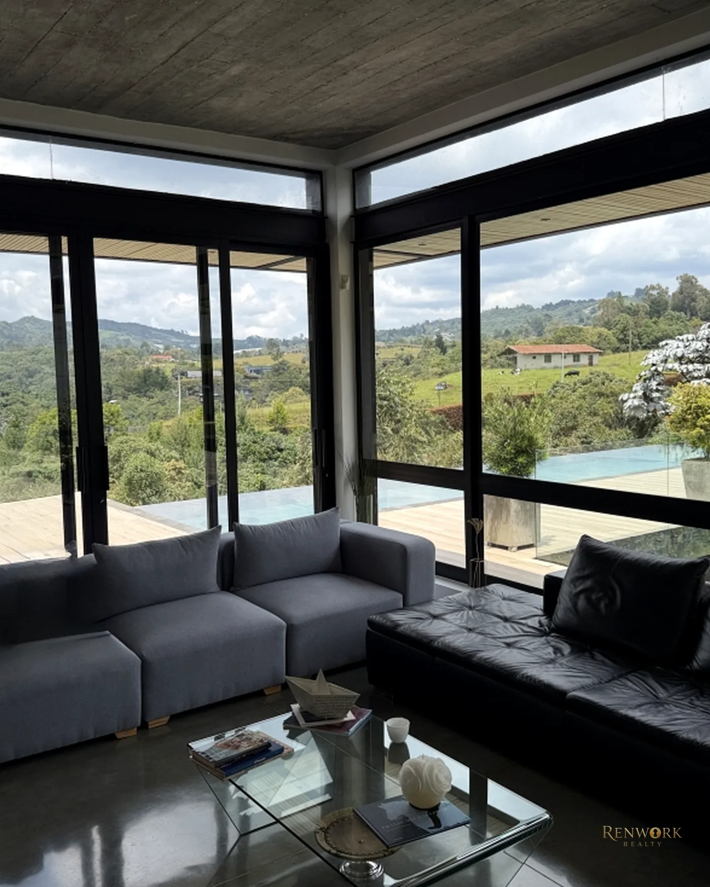 CASA CAMPESTRE A LA VENTA, CHARCO AZUL, ENVIGADO · foto 9