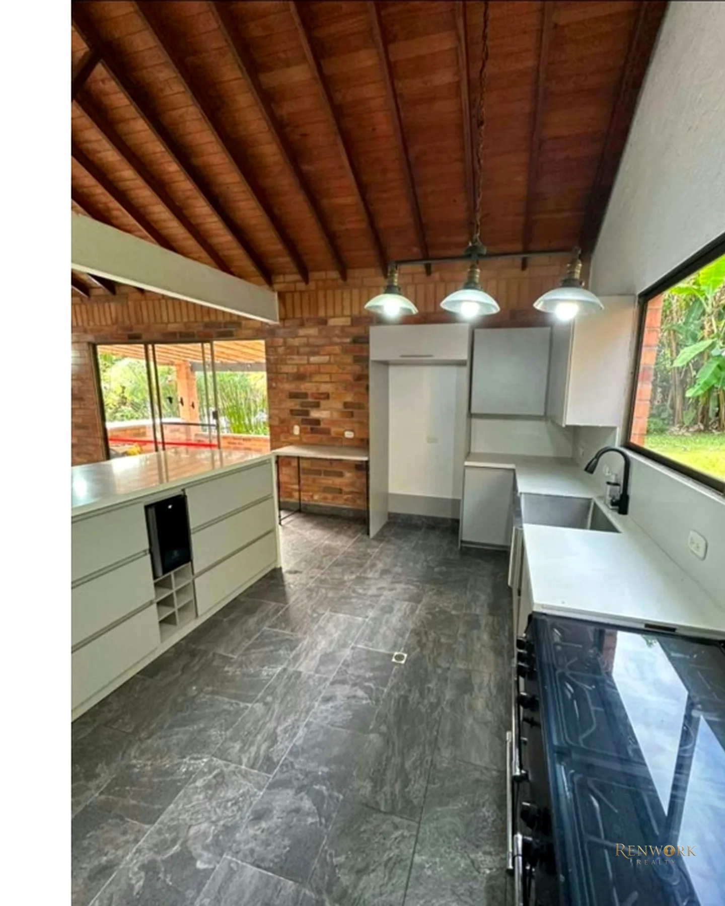 CASA CAMPESTRE EL RETIRO 320M² | LADRILLO BOYACENSE, LAGO Y PERMUTA🏡✨ · foto 1