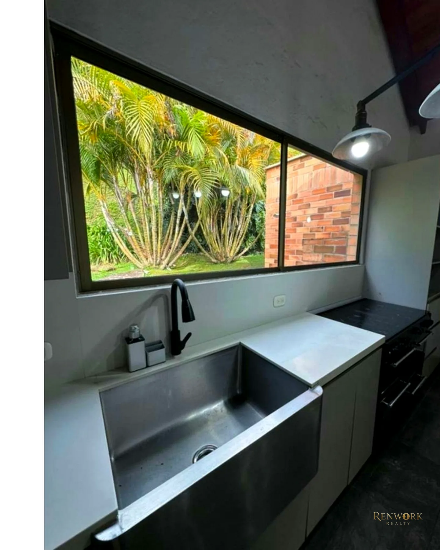 CASA CAMPESTRE EL RETIRO 320M² | LADRILLO BOYACENSE, LAGO Y PERMUTA🏡✨ · foto 3
