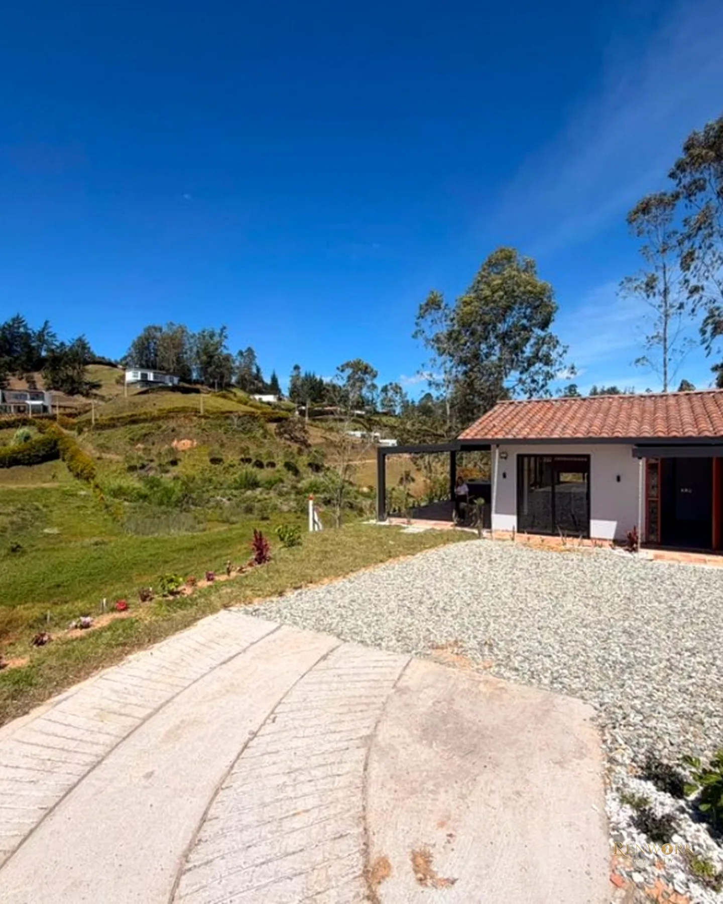 CASA CAMPESTRE EN CONDOMINIO EL ENCANTO | LOTE DE 1.950 M² CON JACUZZI · foto 1