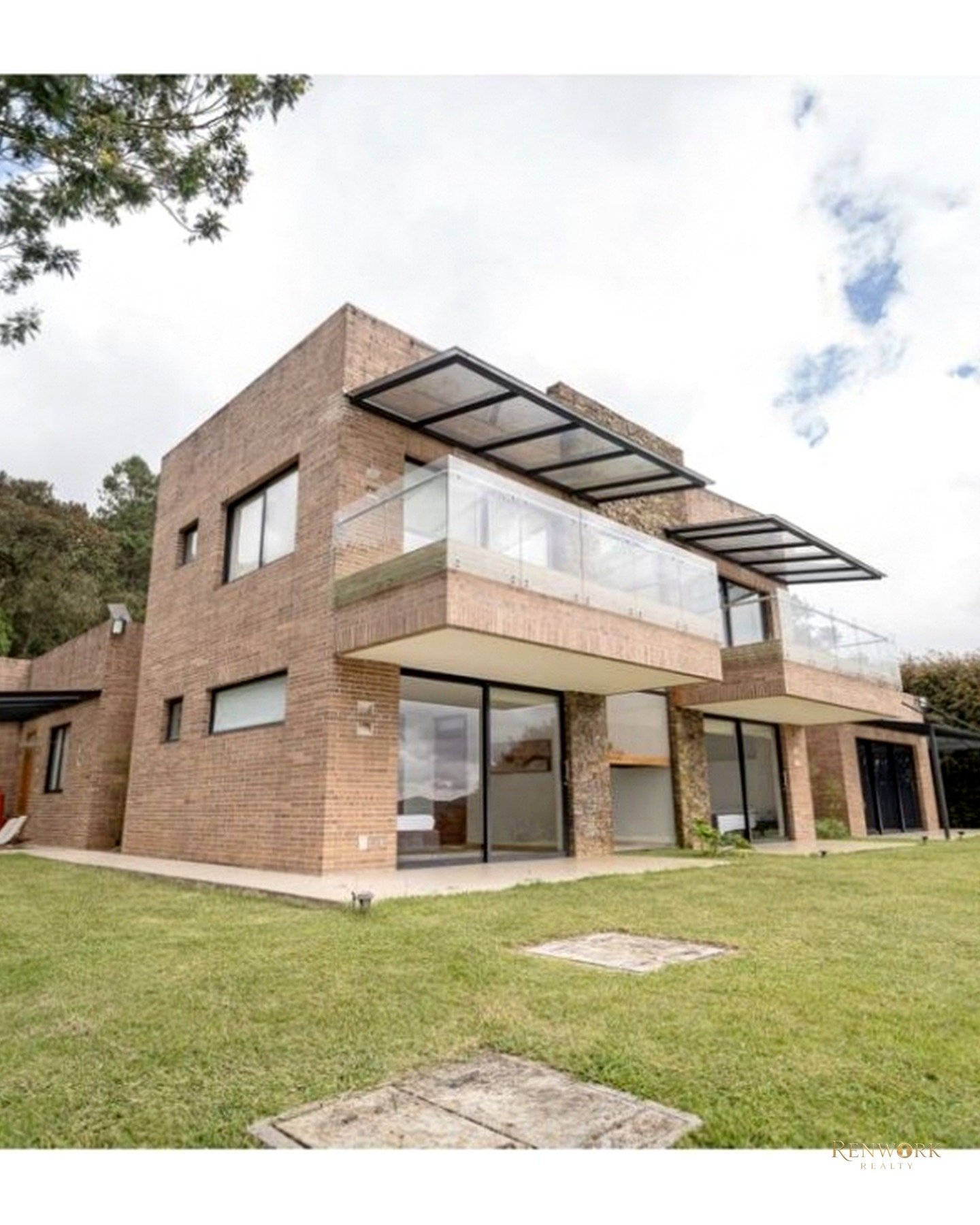 CASA CAMPESTRE EN ENVIGADO, SECTOR ALTO DE PALMAS · foto 1