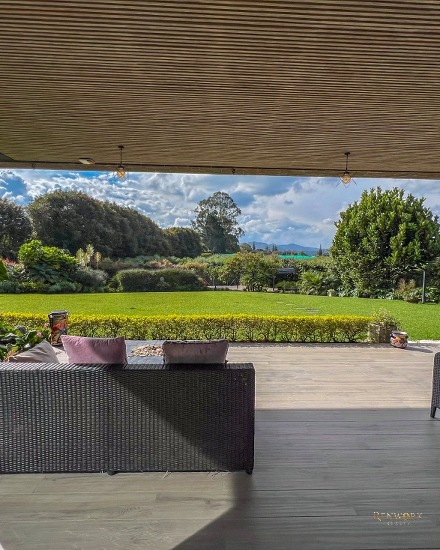 CASA CAMPESTRE MODERNA DE 6 HABITACIONES Y PISCINA LLANO GRANDE · foto 9