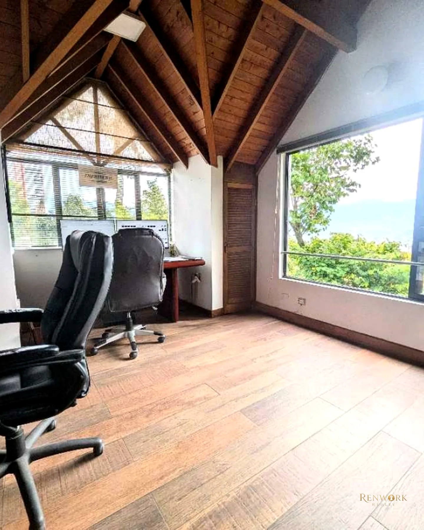 ☘️CASA CON HERMOSA VISTA EN LOS BALSOS · foto 10