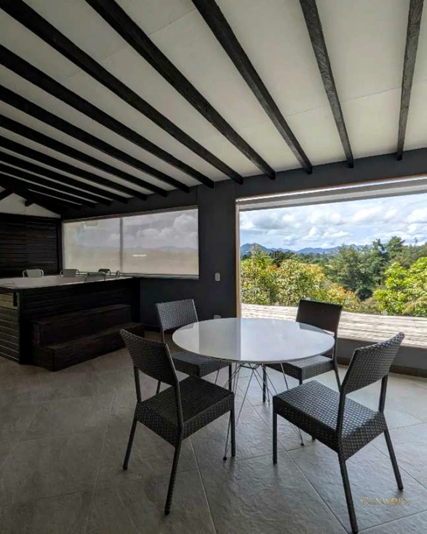 ☘️CASA CON HERMOSA VISTA EN SAN ANTONIO · foto 2